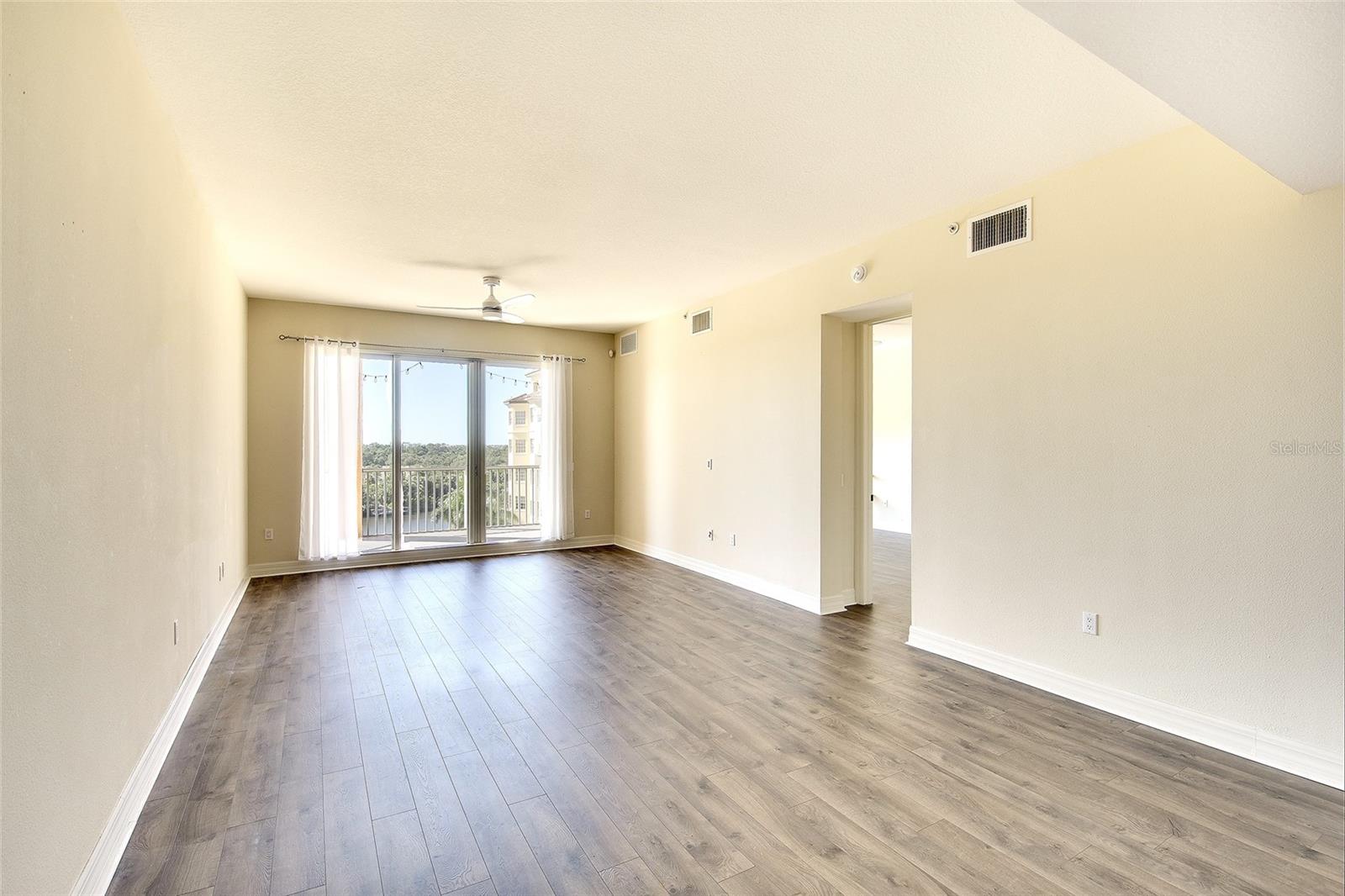 1921 Monte Carlo Unit 603, Sarasota, FL 34231