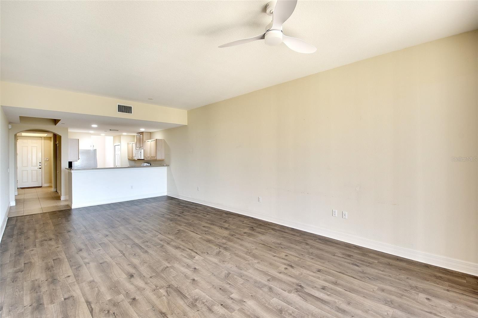 1921 Monte Carlo Unit 603, Sarasota, FL 34231