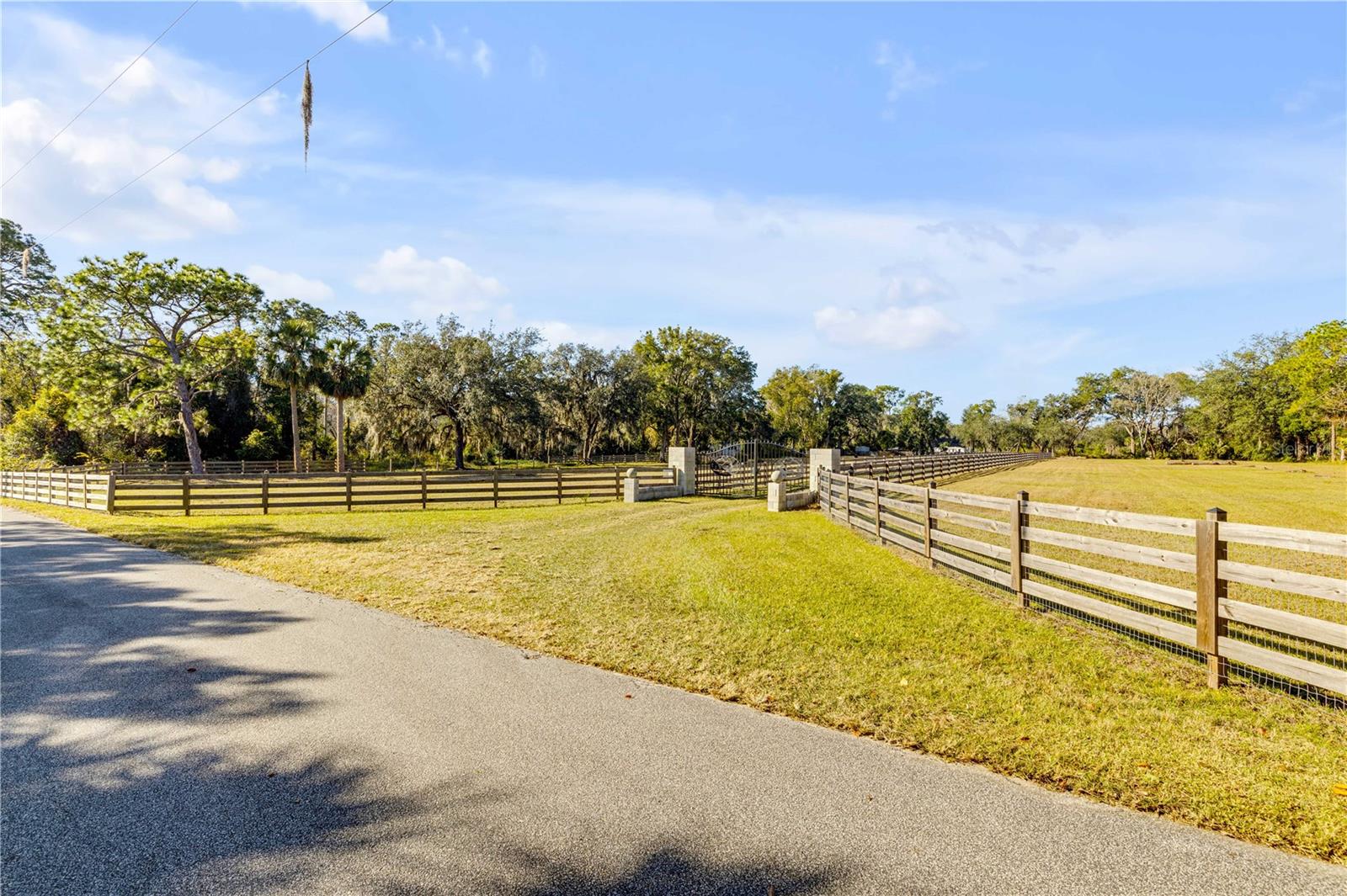 420 Roberts, Pierson, FL 32180