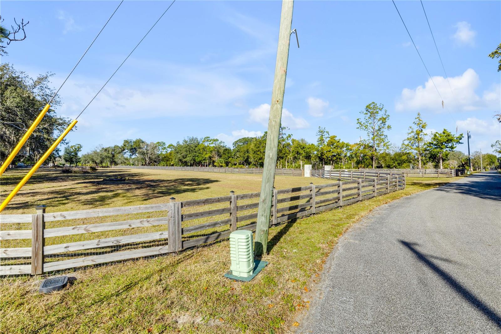 420 Roberts, Pierson, FL 32180