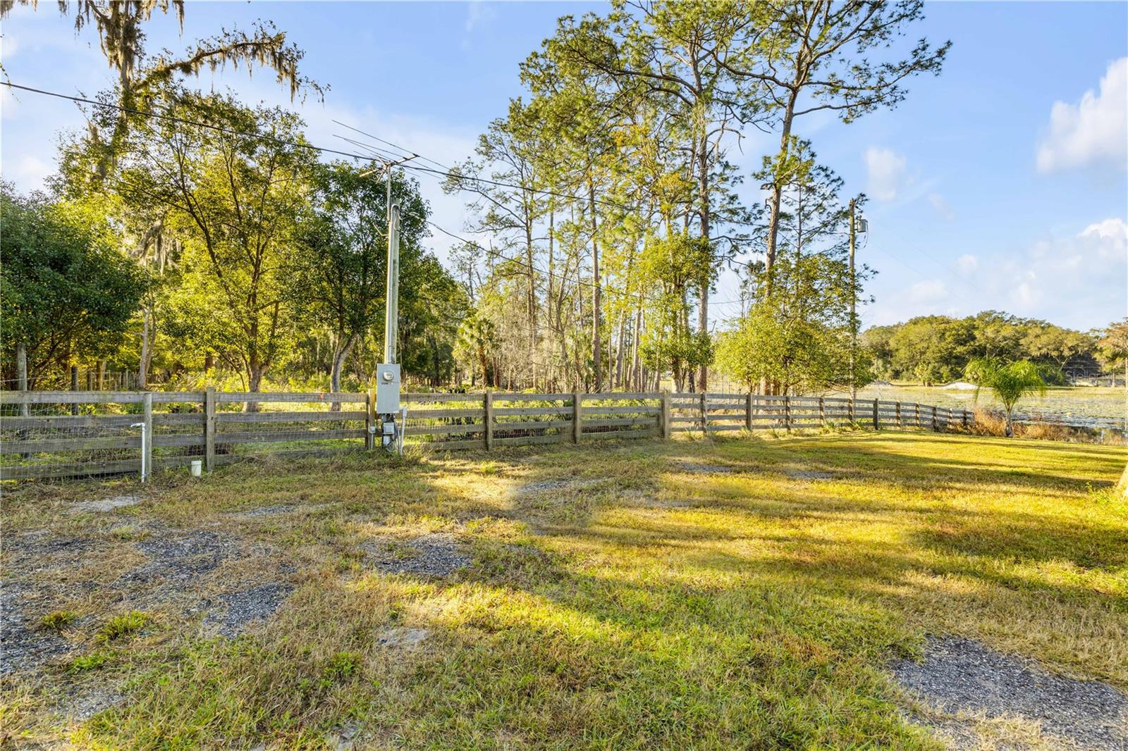 420 Roberts, Pierson, FL 32180