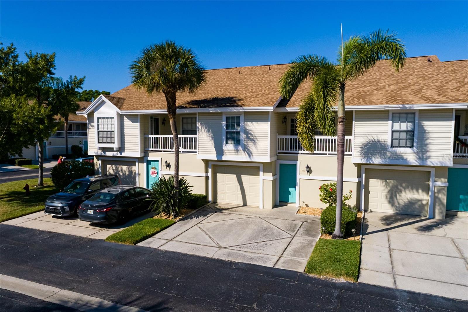 216 Sun Vista Ct S, Treasure Island, FL 33706