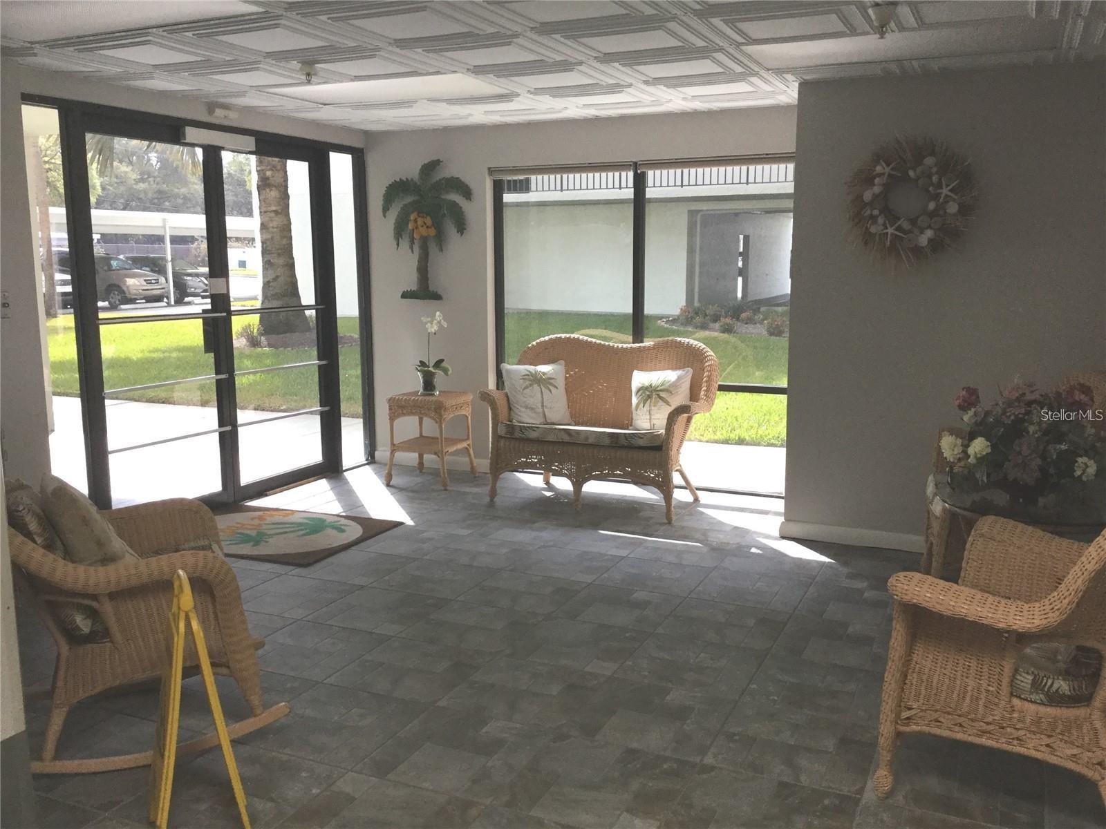 9860 62nd Unit 1014, St Petersburg, FL 33708