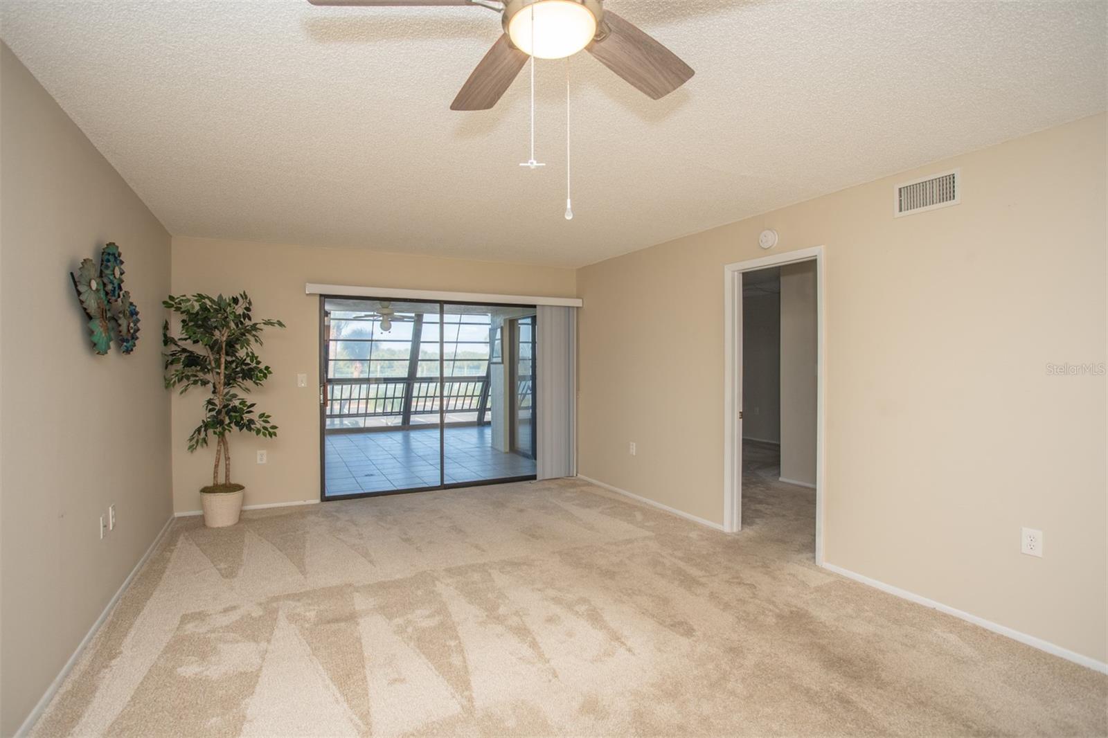 9860 62nd Unit 1014, St Petersburg, FL 33708