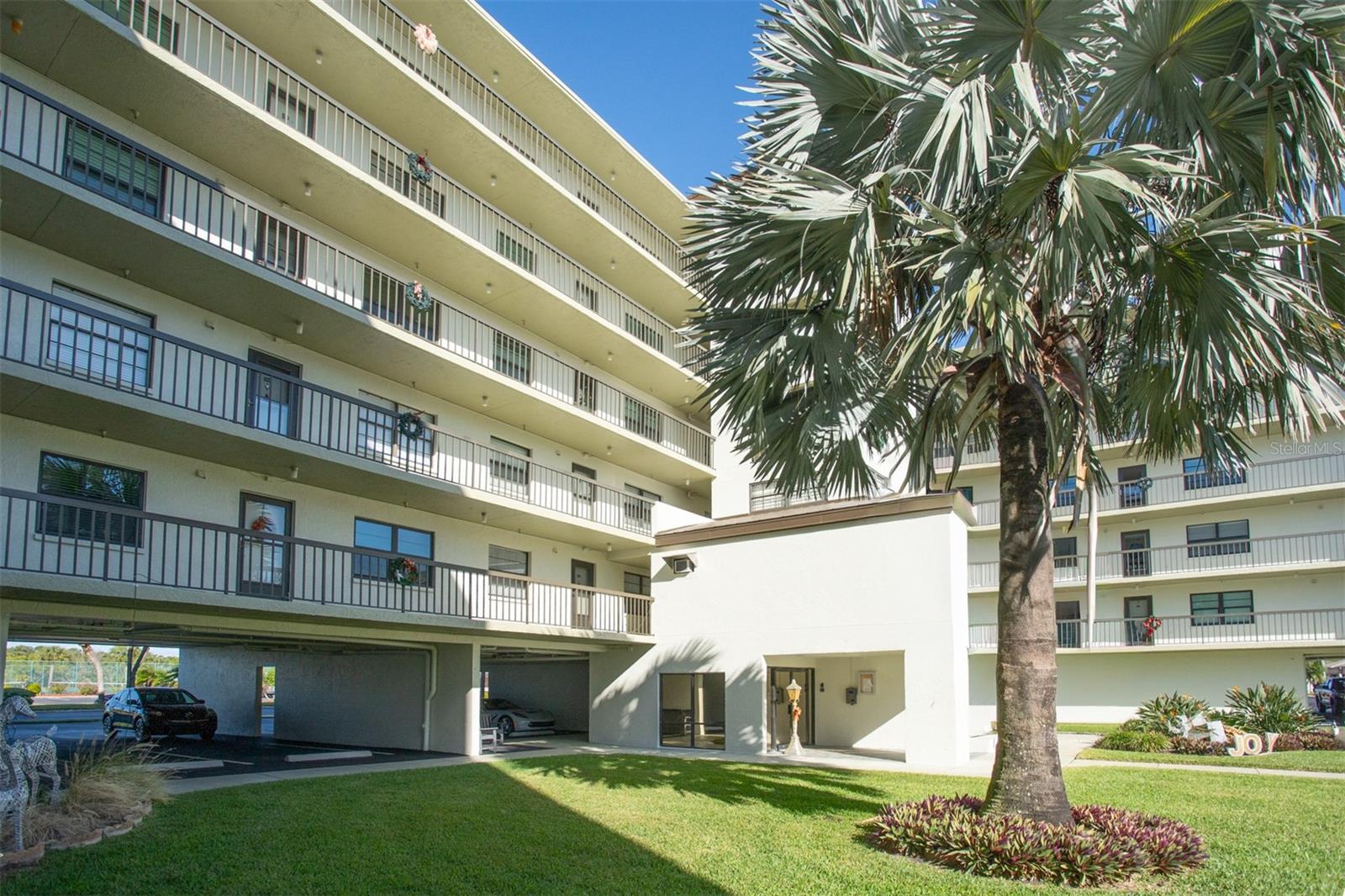 9860 62nd Unit 1014, St Petersburg, FL 33708