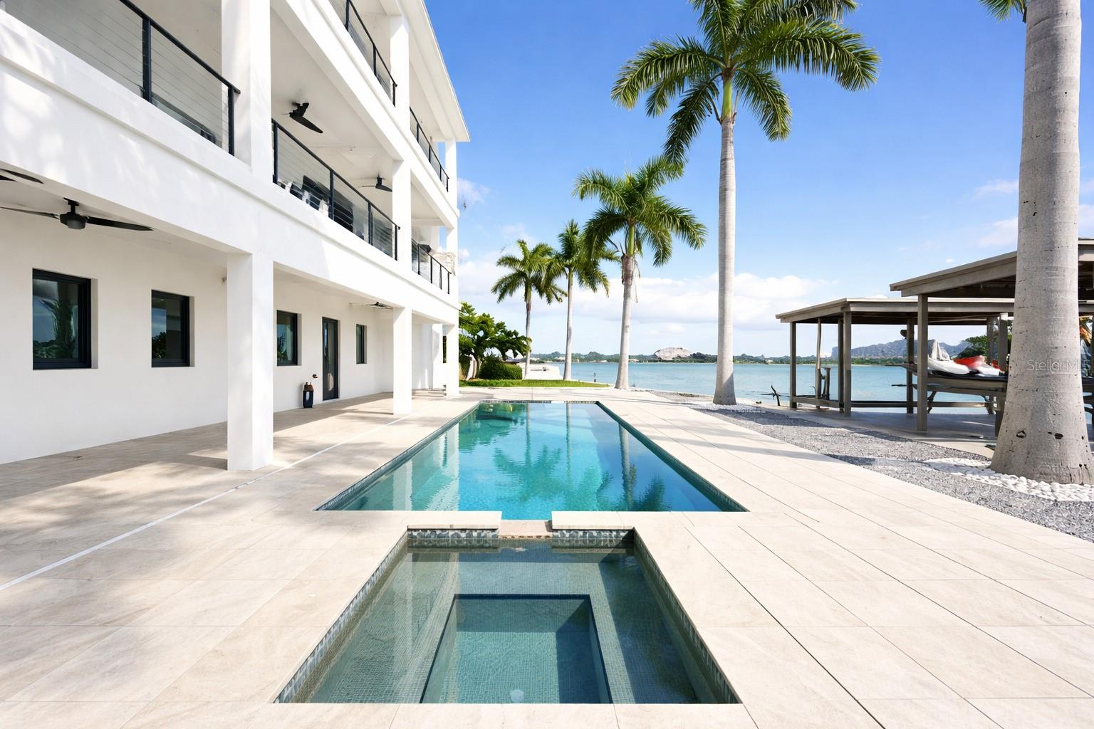 7801 9th, St Petersburg, FL 33707