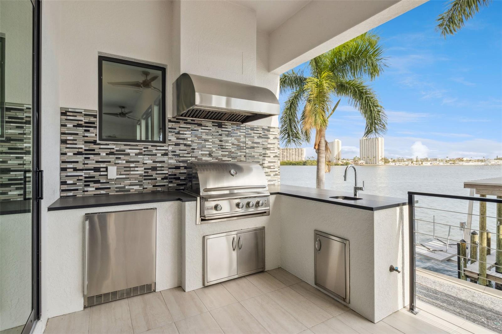 7801 9th, St Petersburg, FL 33707