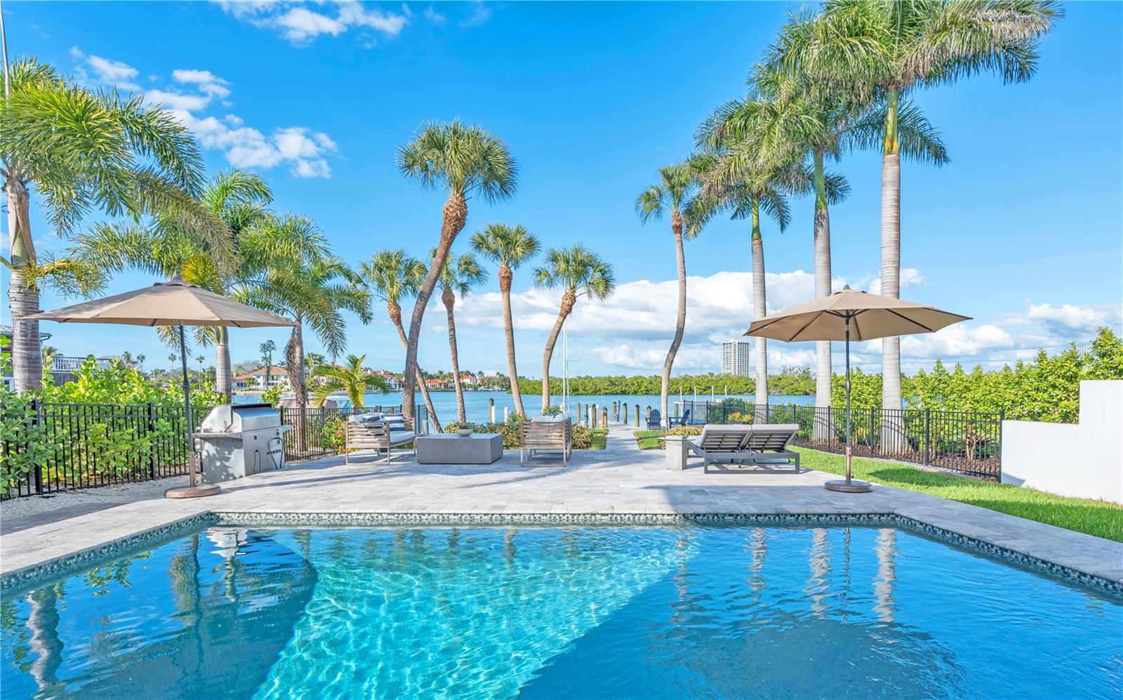 701 Tyler, Sarasota, FL 34236