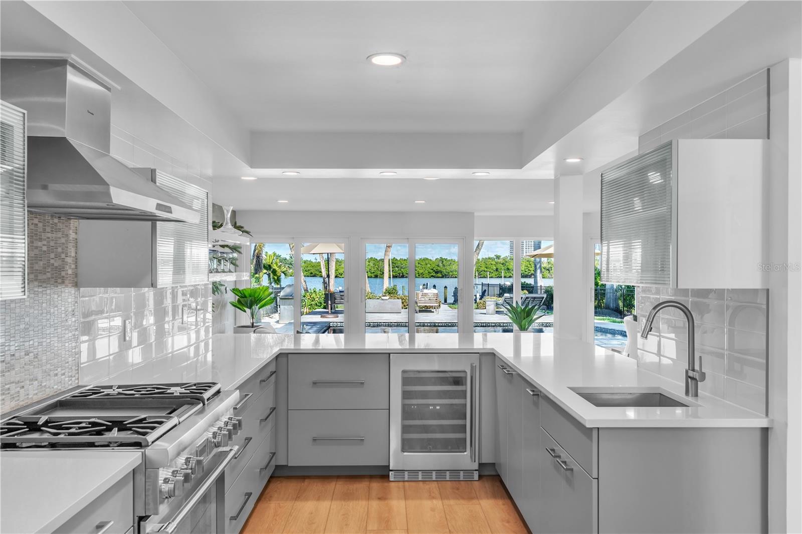 701 Tyler, Sarasota, FL 34236