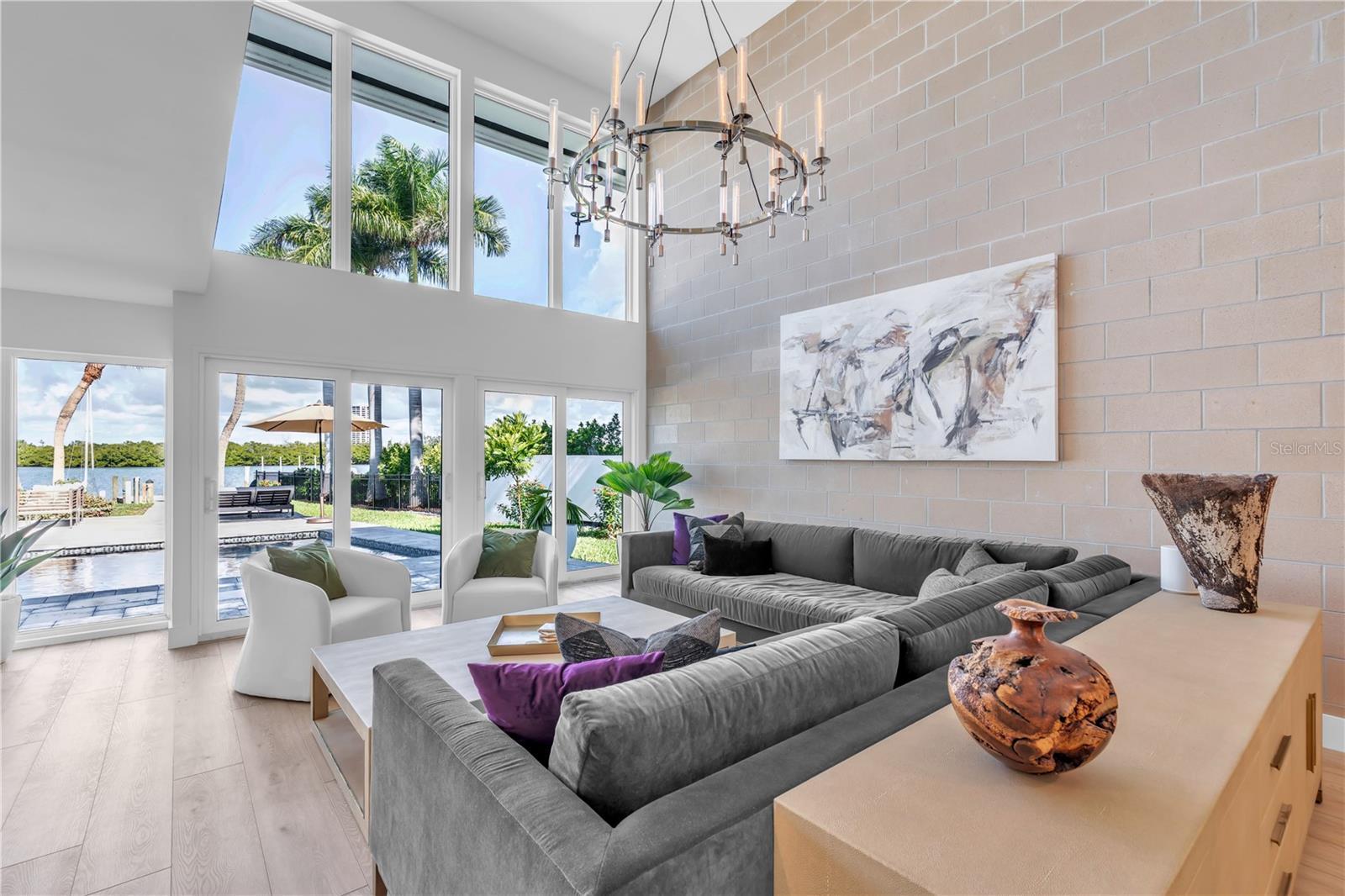 701 Tyler, Sarasota, FL 34236