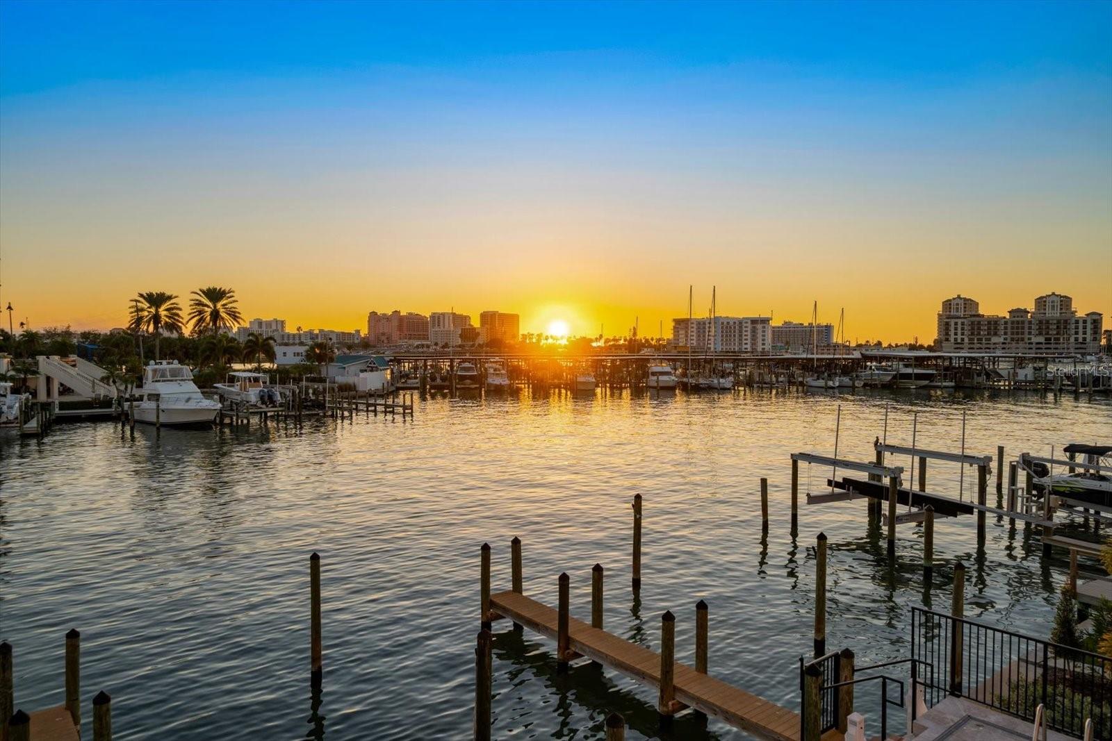 211 Dolphin Unit 301, Clearwater, FL 33767