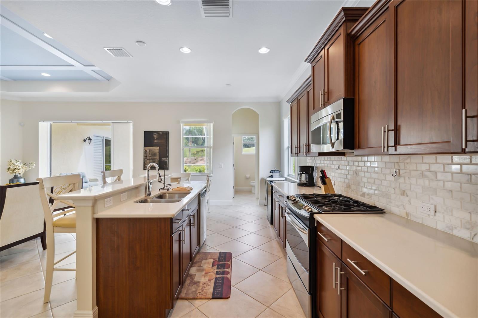 8416 Abingdon, University Park, FL 34201