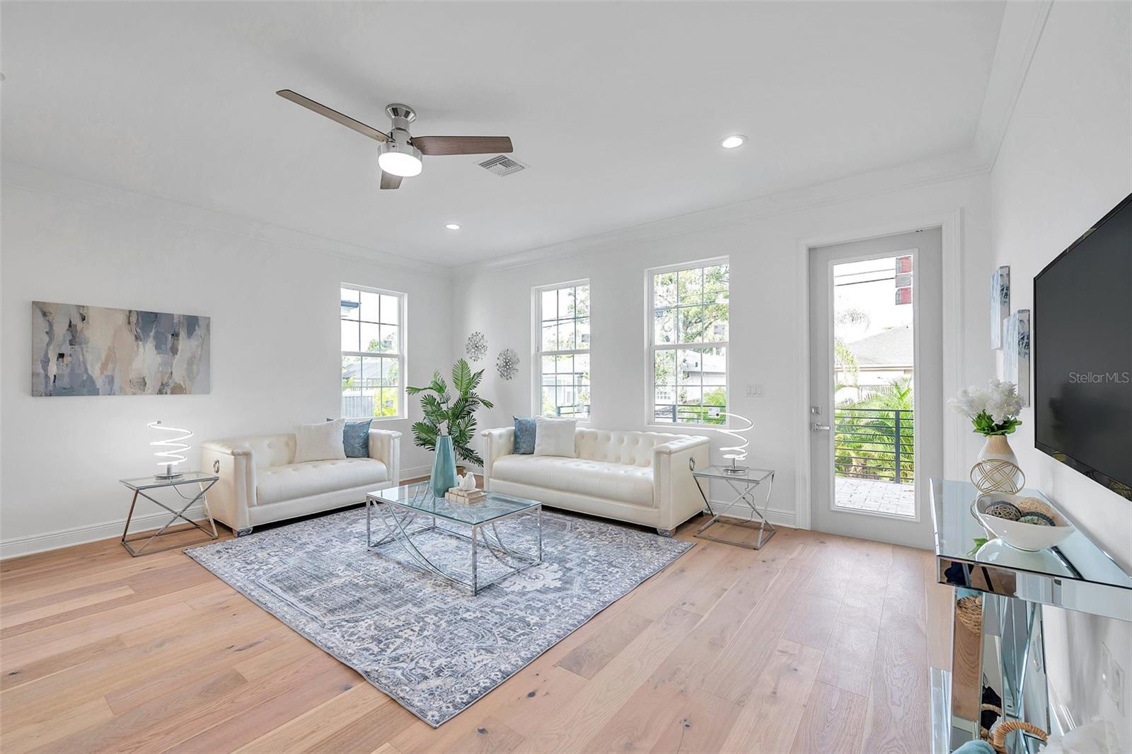 2369 Bahia Vista, Sarasota, FL 34239