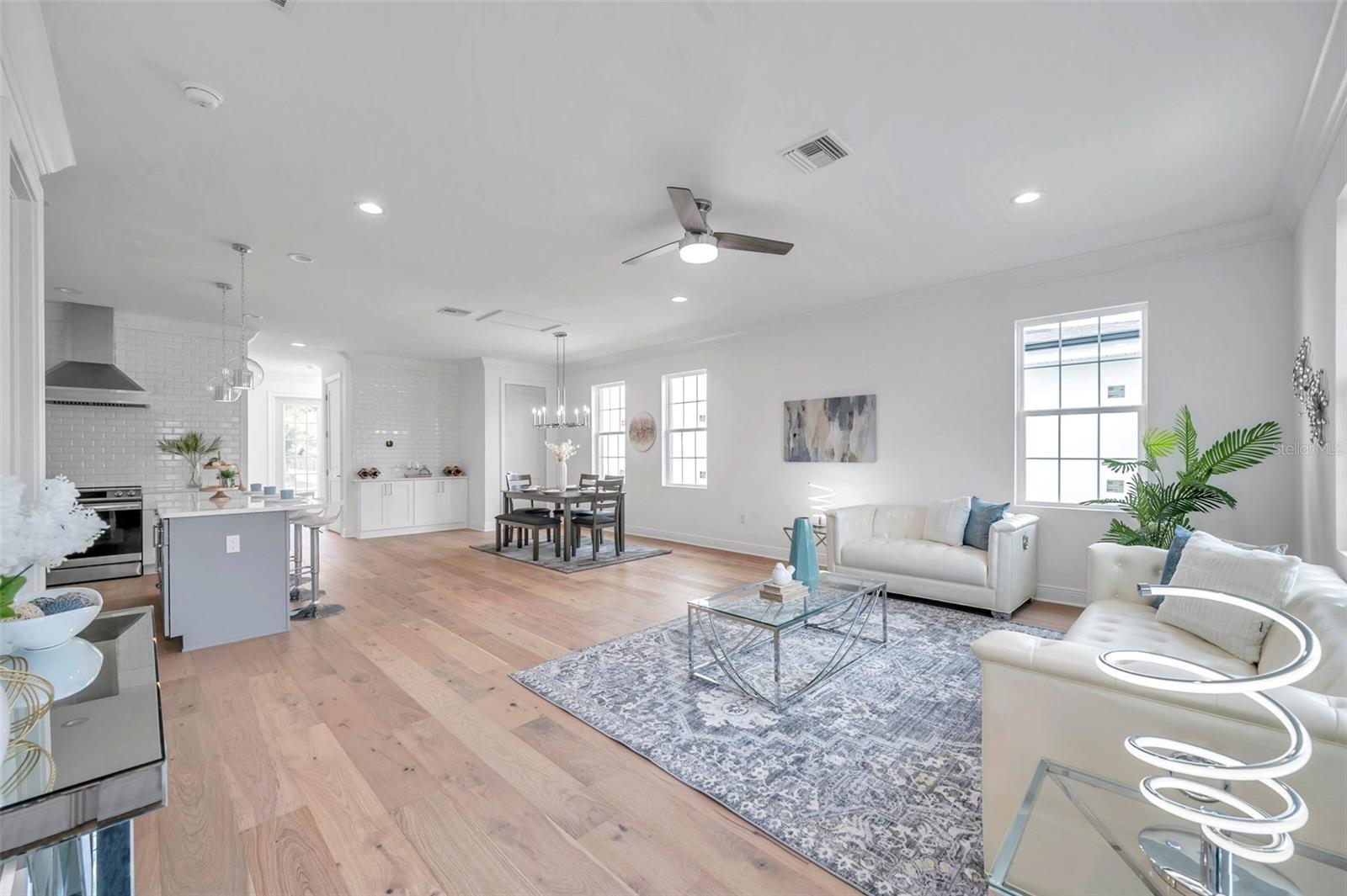 2369 Bahia Vista, Sarasota, FL 34239