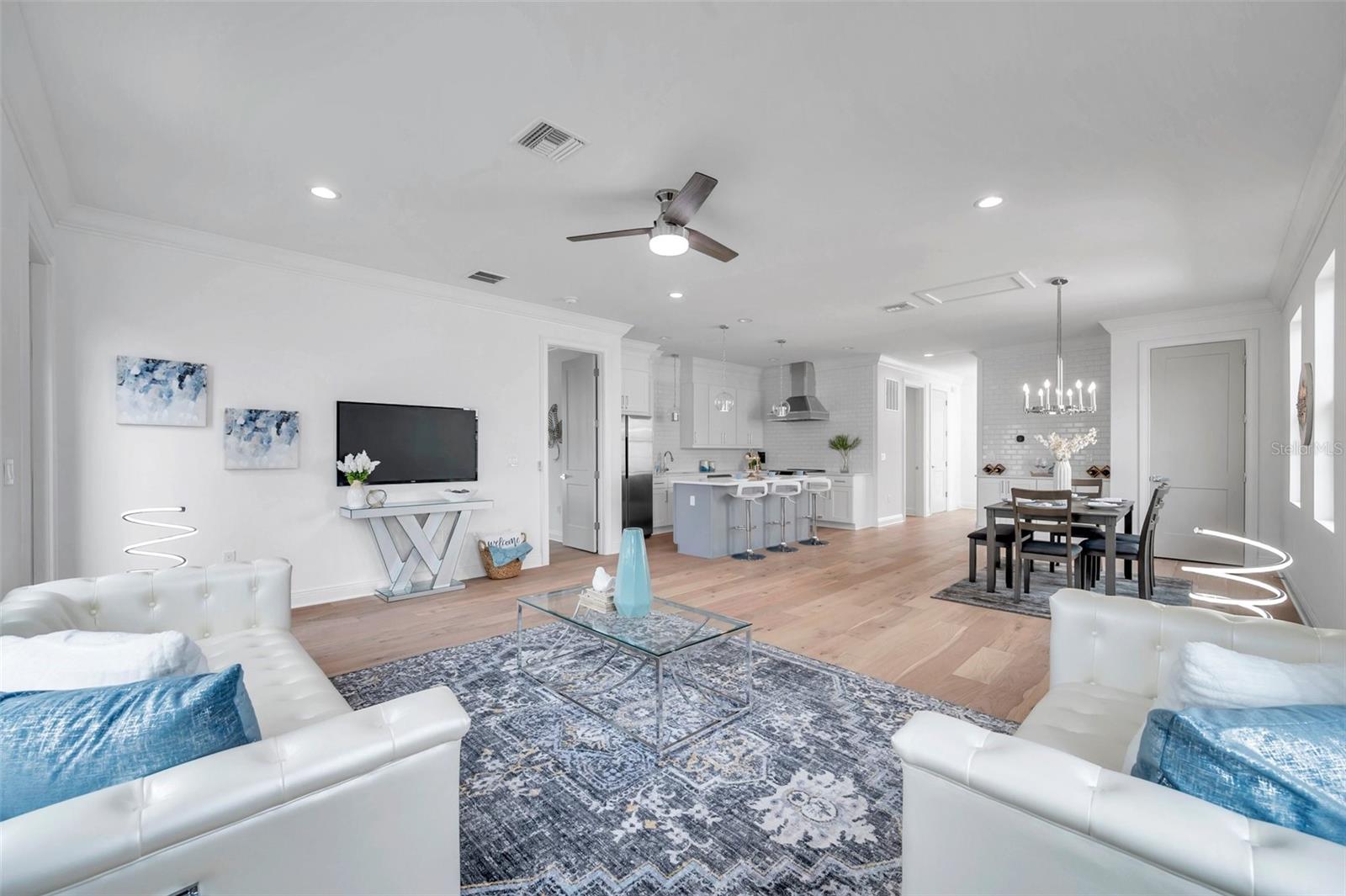 2369 Bahia Vista, Sarasota, FL 34239
