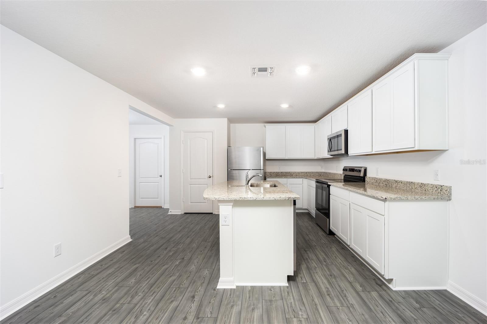 3171 Seville, Lake Alfred, FL 33850