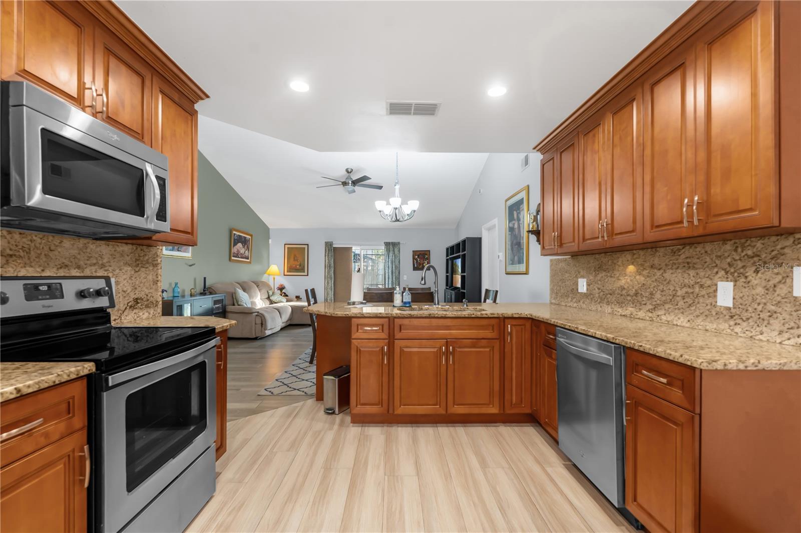 7702 Legacy, Orlando, FL 32818