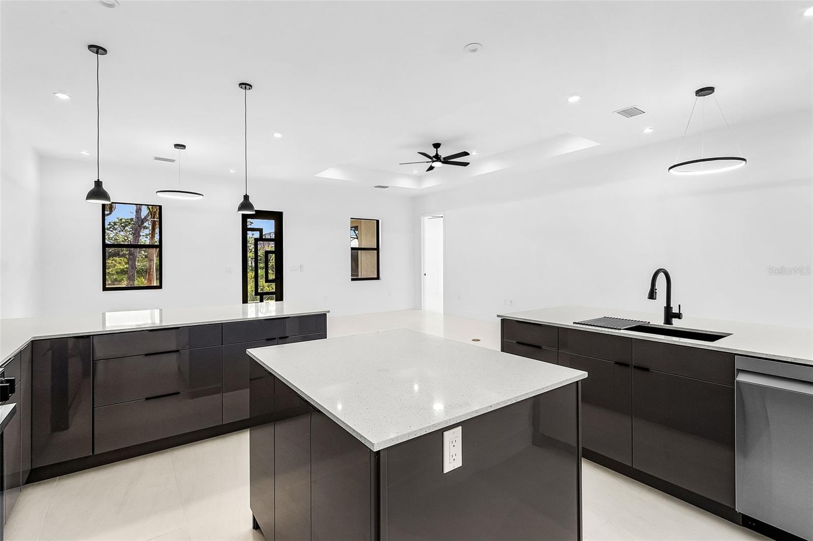 12519 Canoe Trl, Bokeelia, FL 33922