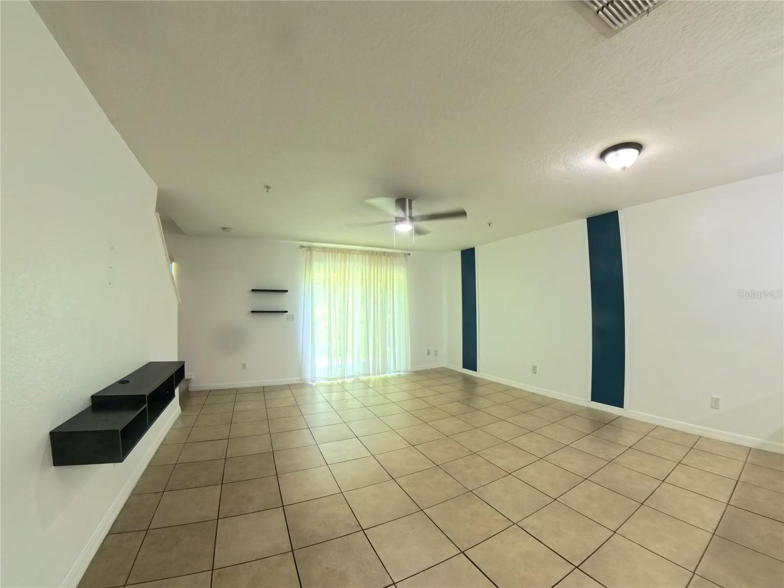 215 Glowing Peace Unit 86, Orlando, FL 32824