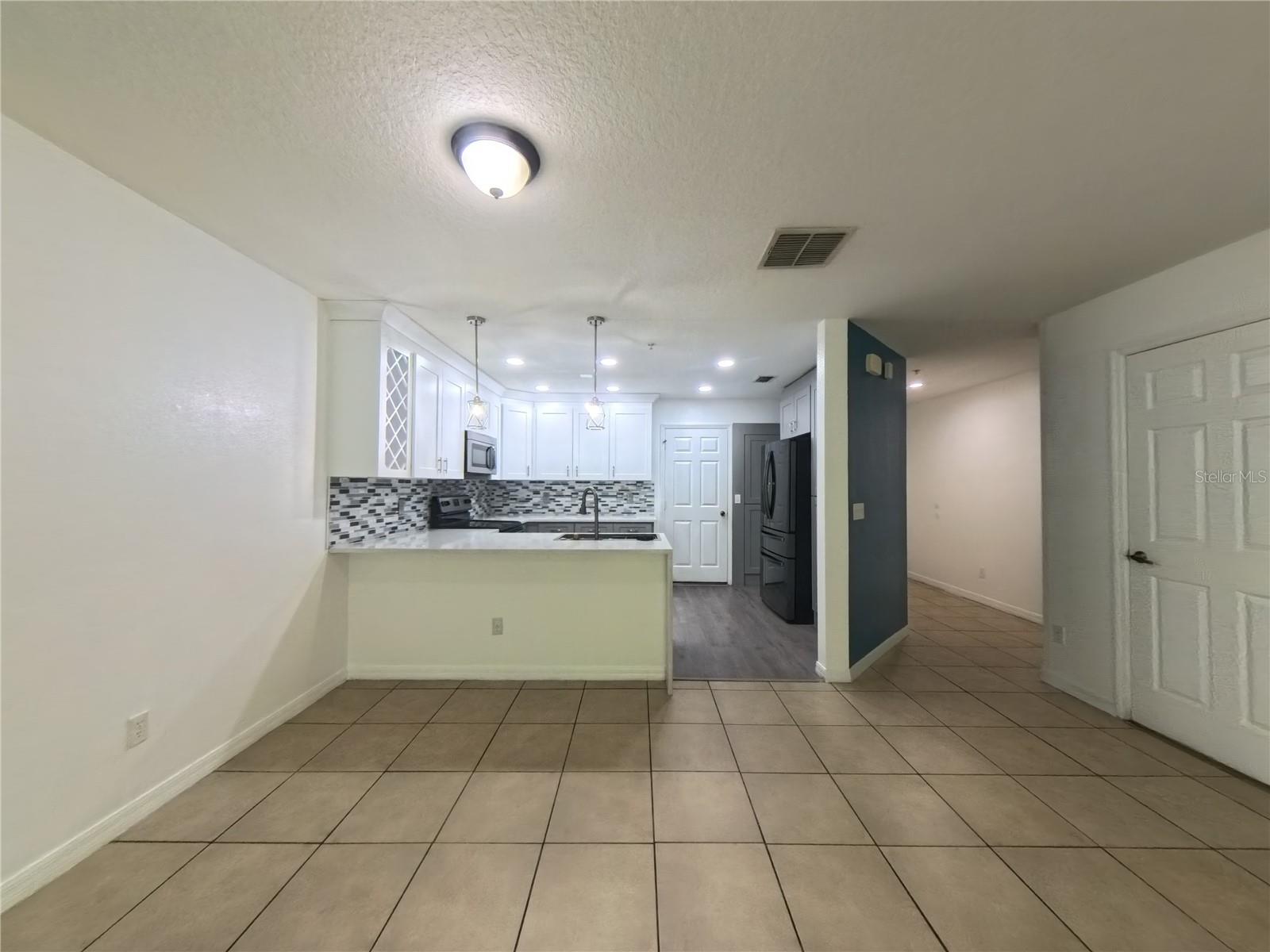 215 Glowing Peace Unit 86, Orlando, FL 32824