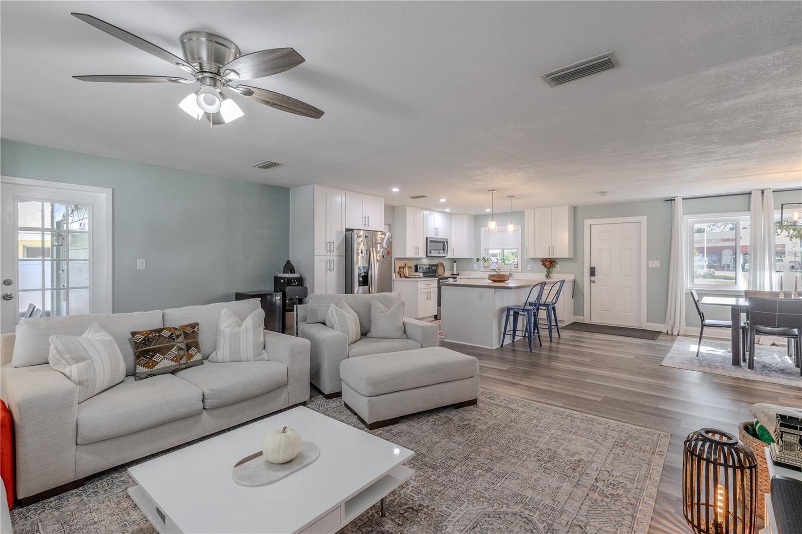 11615 Park, Seminole, FL 33772