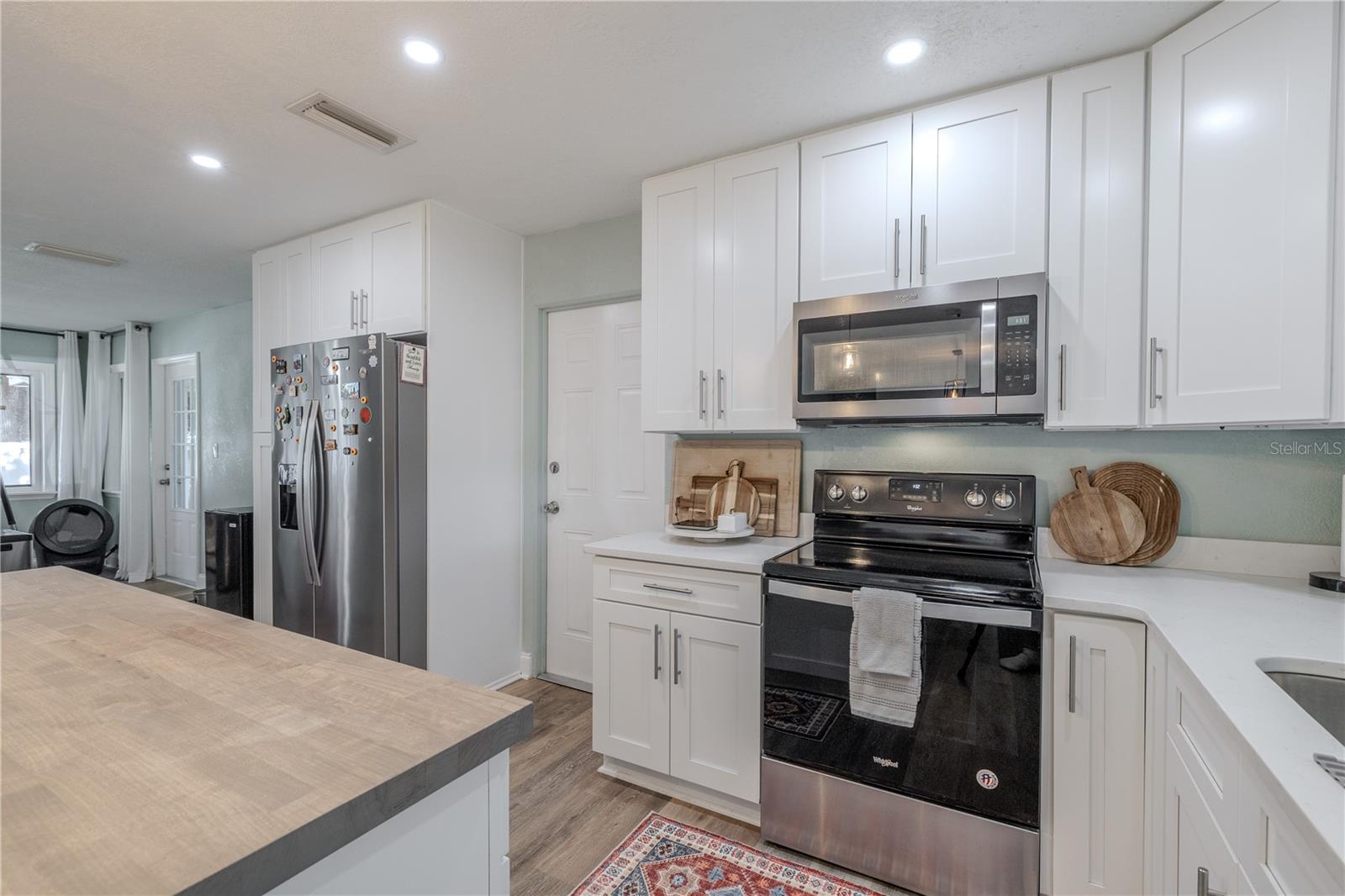 11615 Park, Seminole, FL 33772