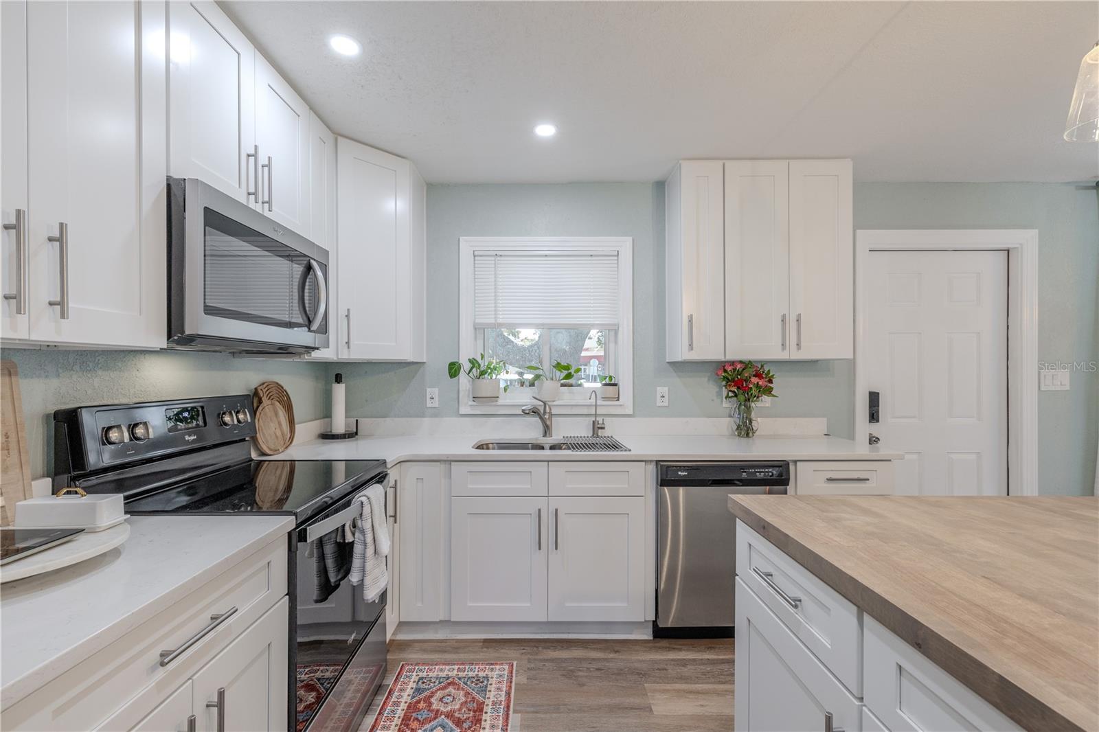 11615 Park, Seminole, FL 33772