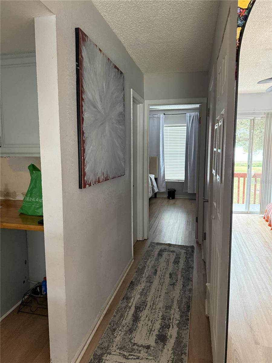 1290 83rd Unit D, St Petersburg, FL 33702