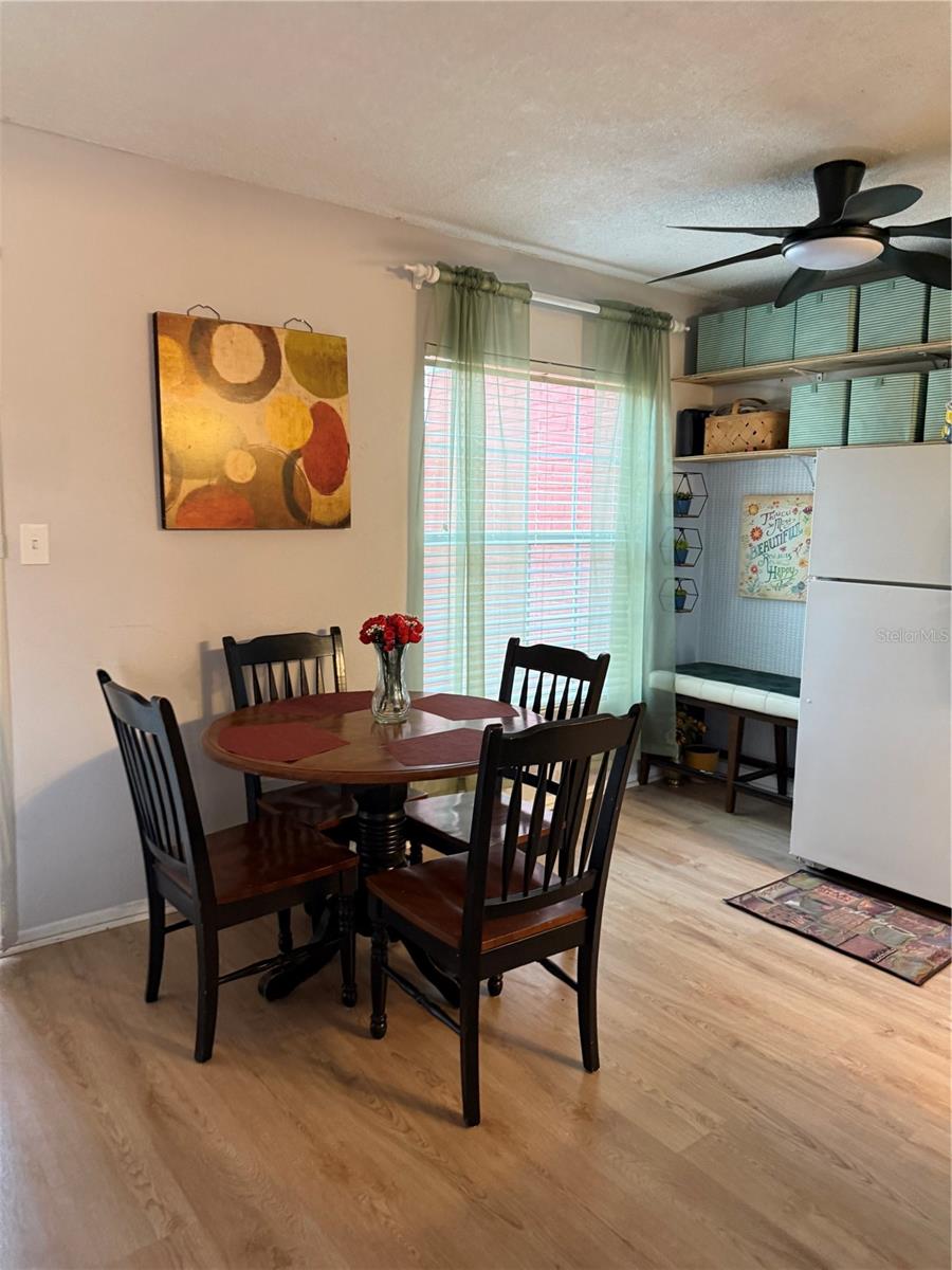 1290 83rd Unit D, St Petersburg, FL 33702