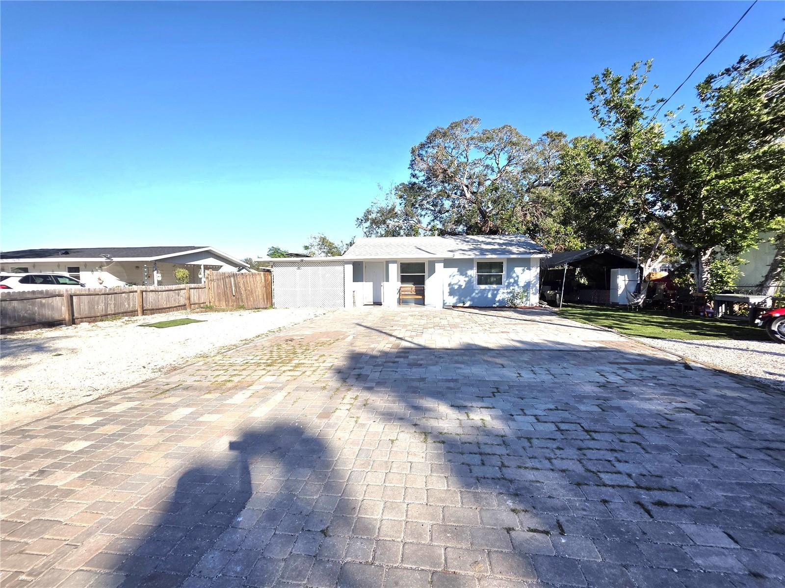 2137 4th, Bradenton, FL 34208