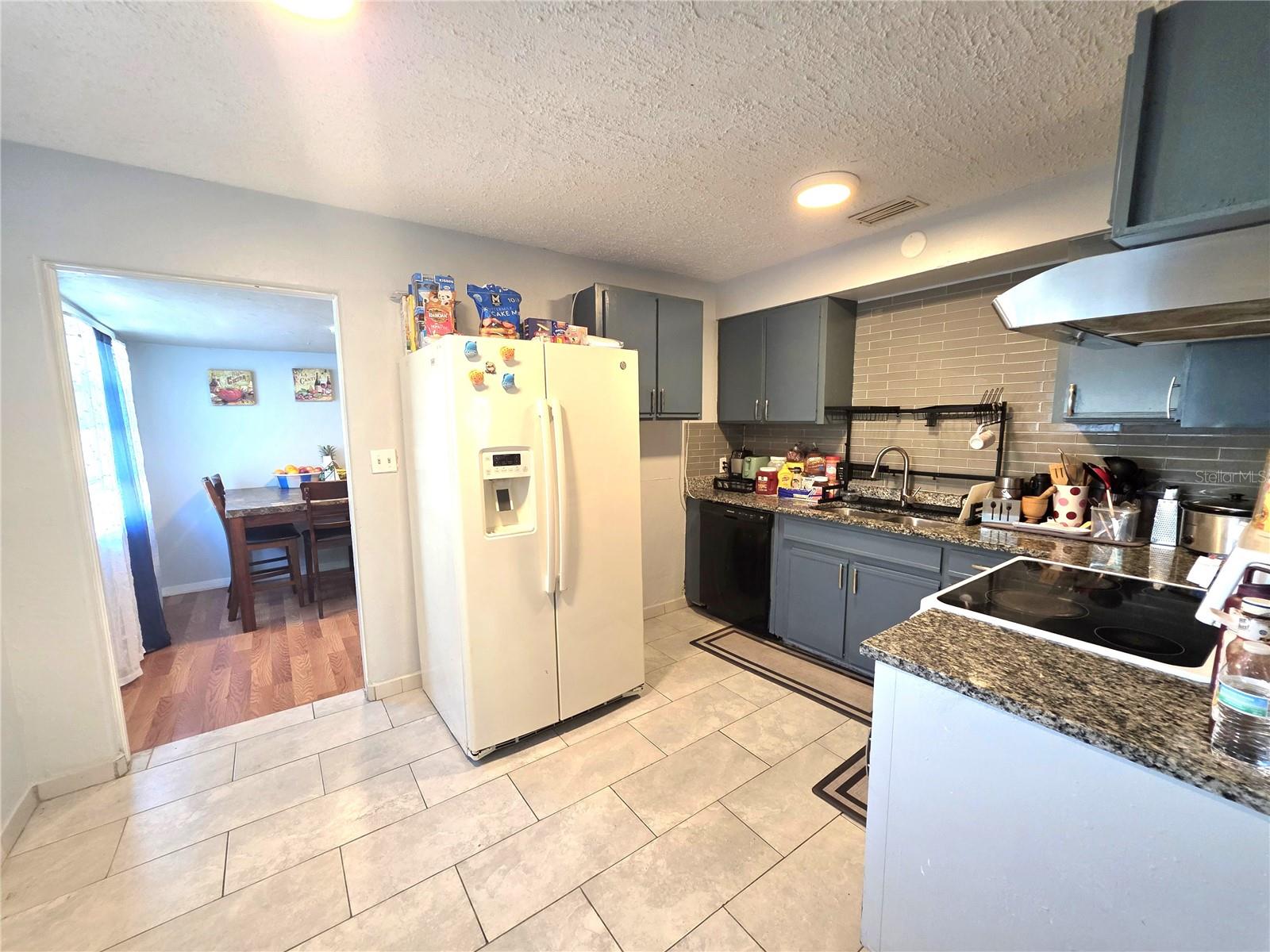 2137 4th, Bradenton, FL 34208