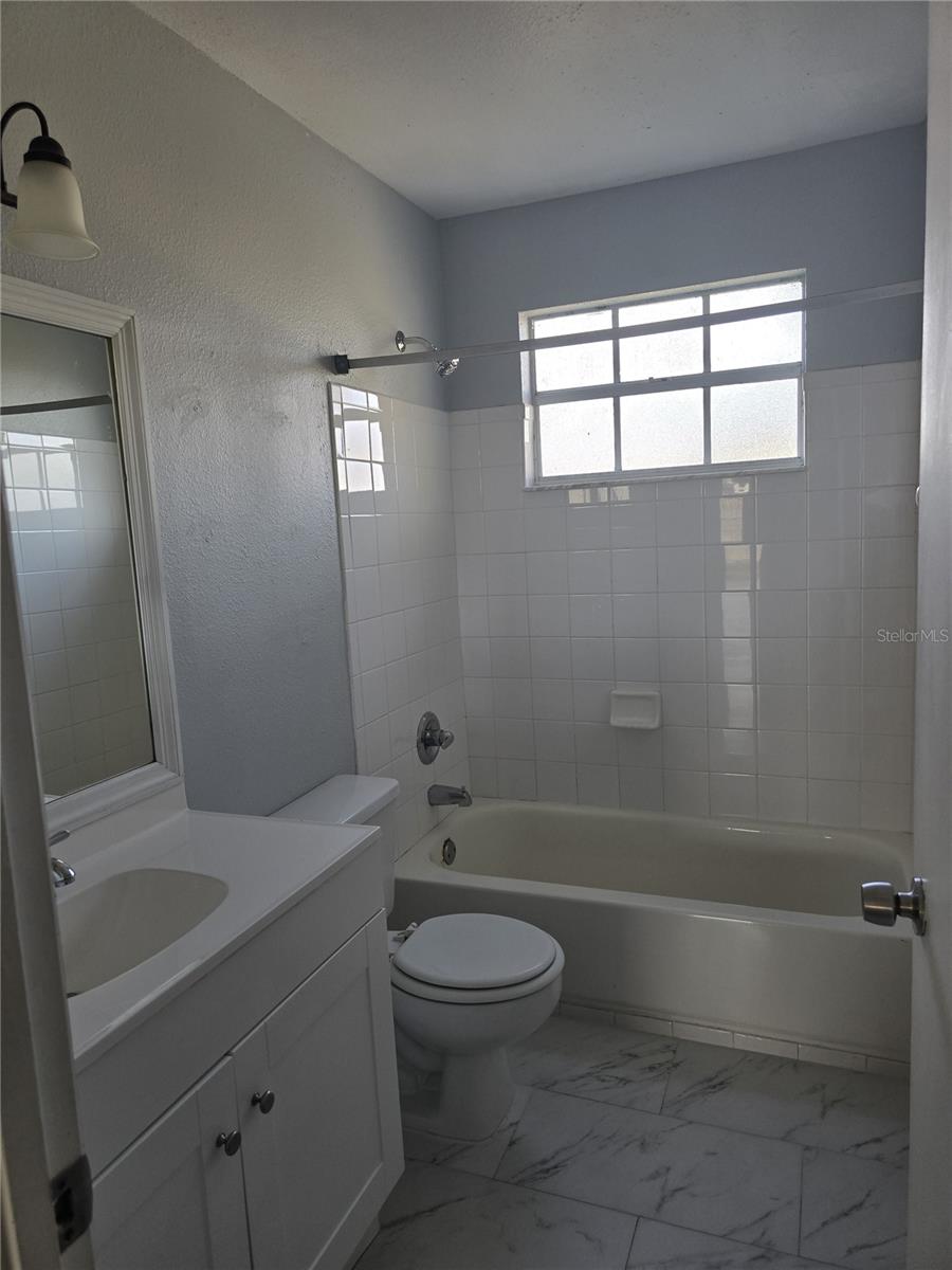 2494 Sweetwater Club Unit 52, Kissimmee, FL 34746