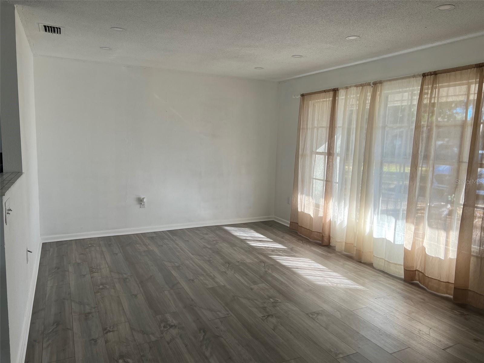 5701 2nd, Ocala, FL 34480
