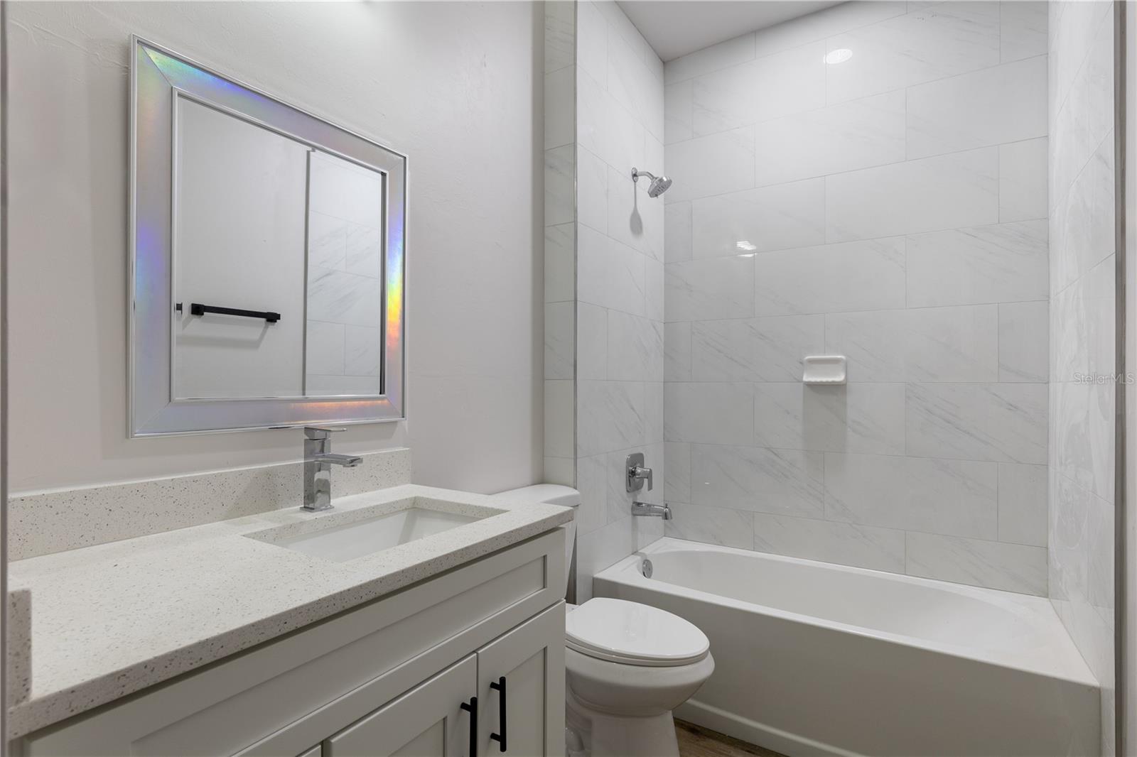 521 5th, Cape Coral, FL 33993