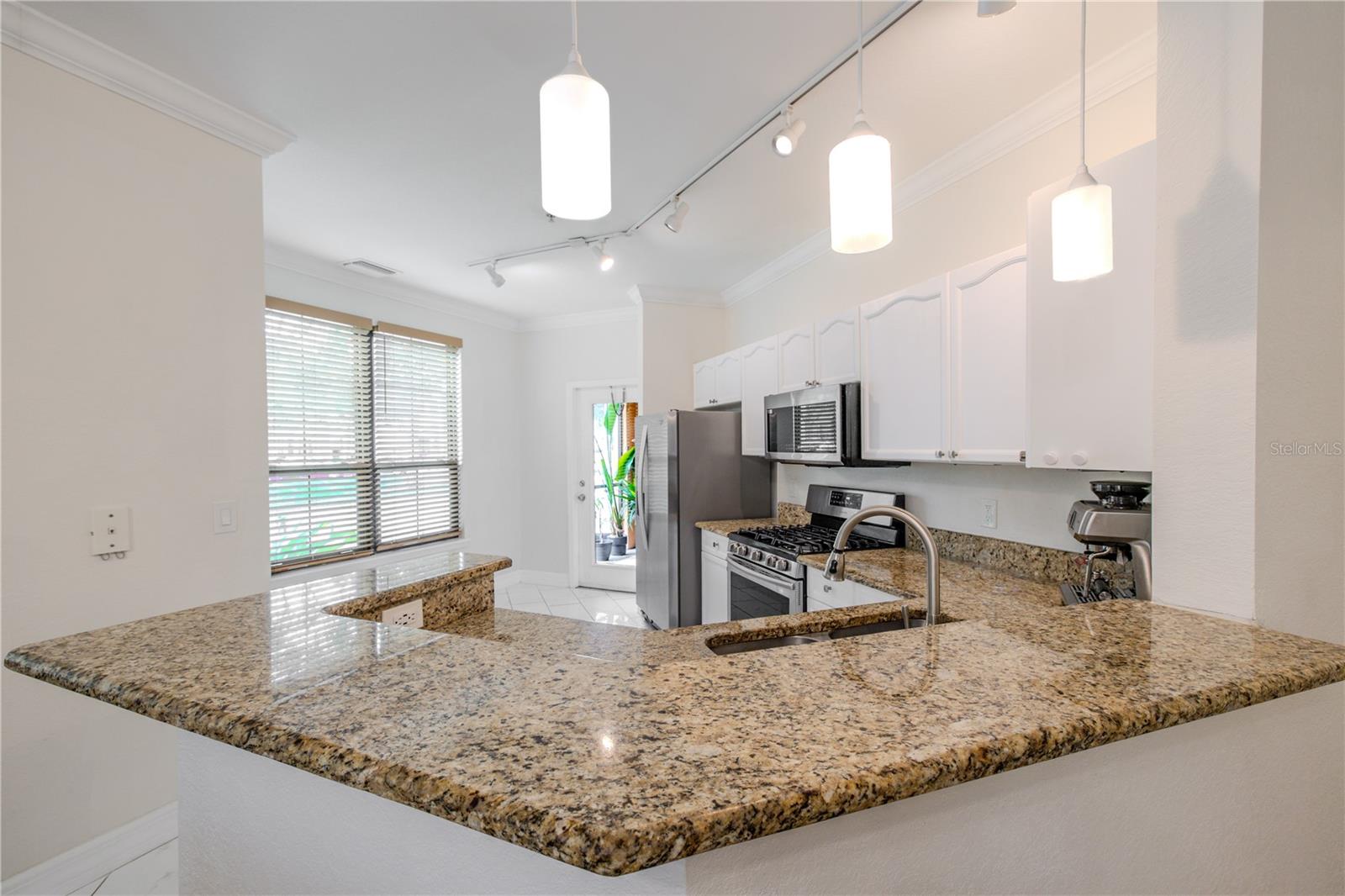 2722 Via Tivoli Unit 410a, Clearwater, FL 33764