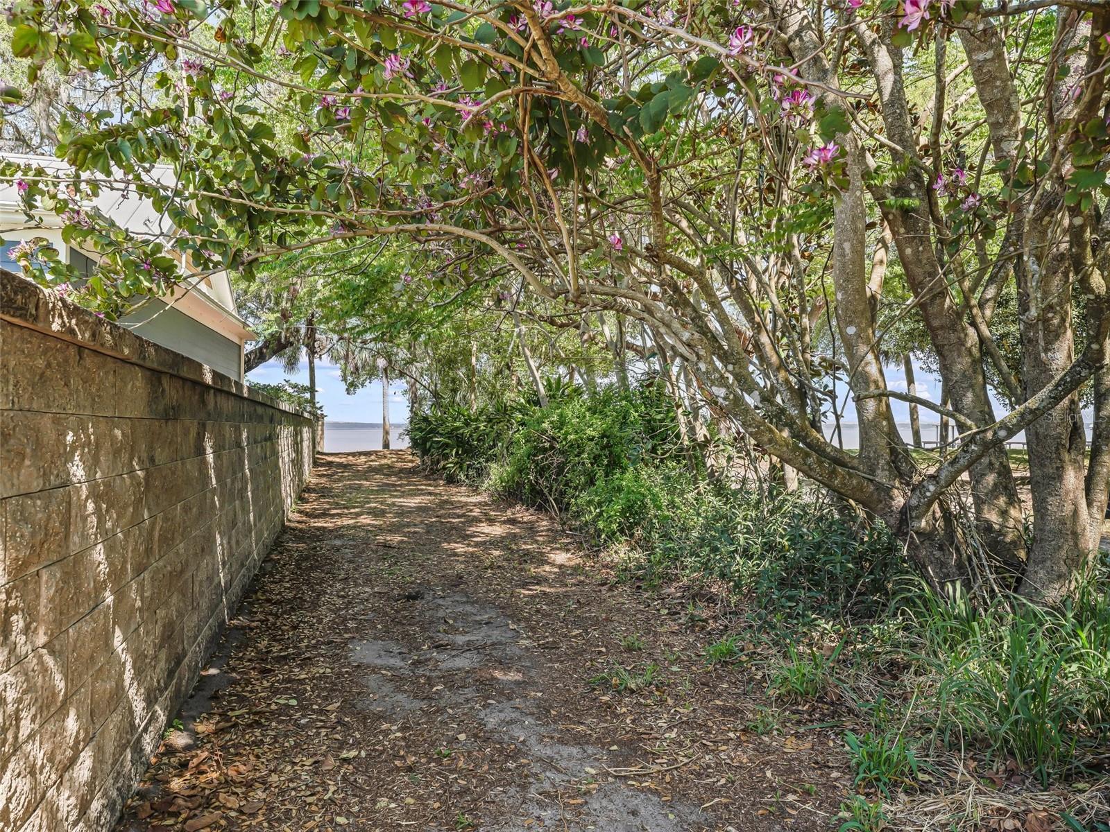 13945 156th, Weirsdale, FL 32195