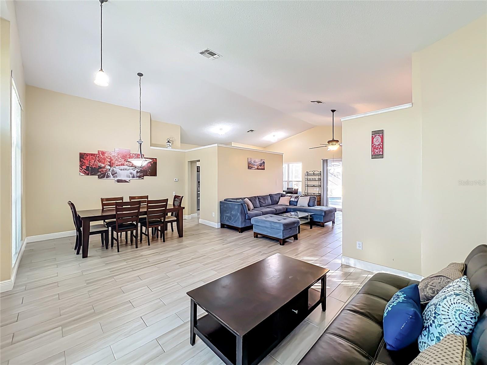 9244 Beaver, Apopka, FL 32703