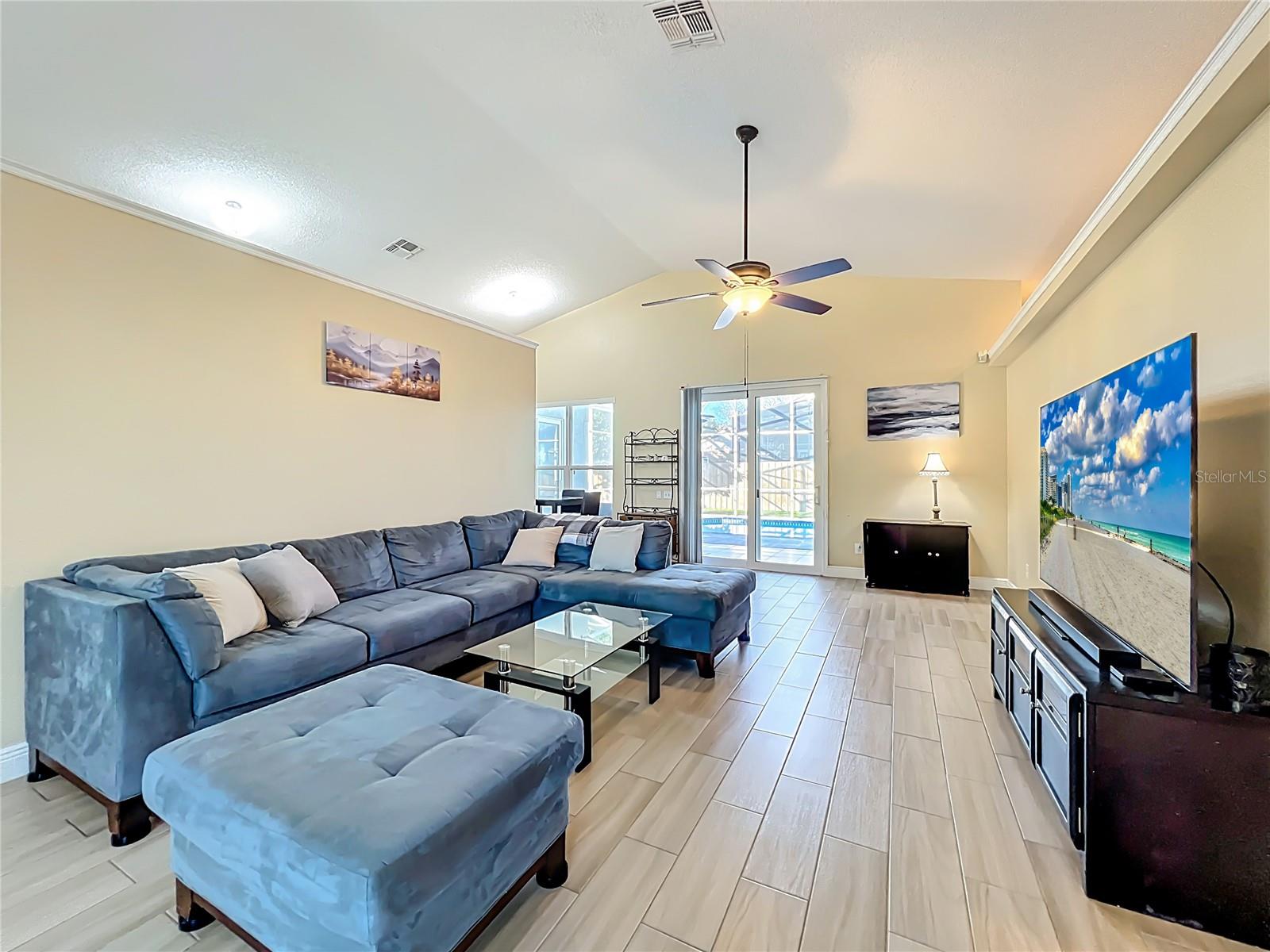 9244 Beaver, Apopka, FL 32703