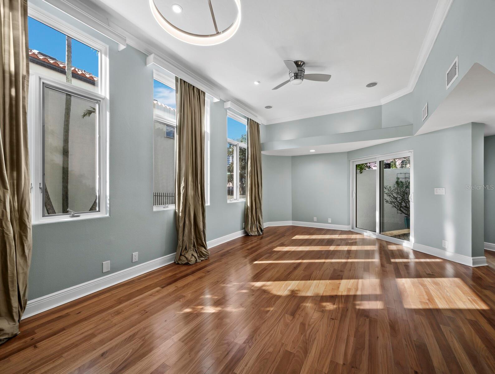 200 Cocoanut Unit 7, Sarasota, FL 34236