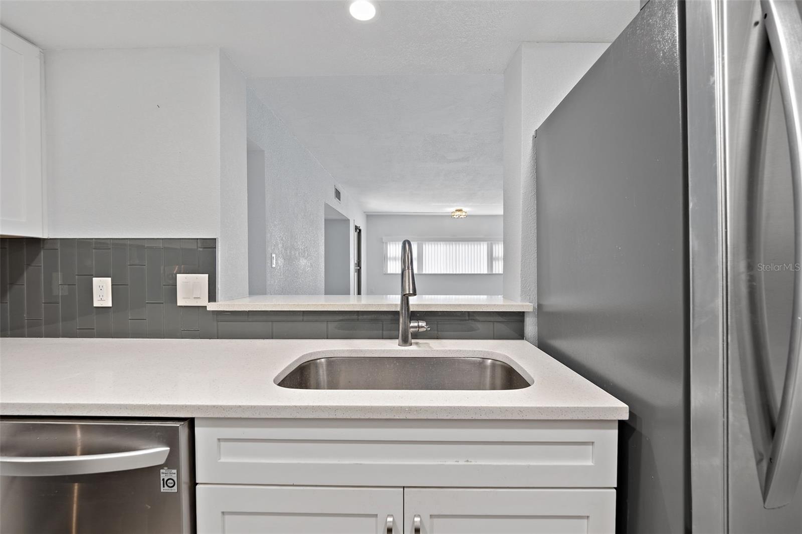 4141 Bayshore Unit 1702, Tampa, FL 33611