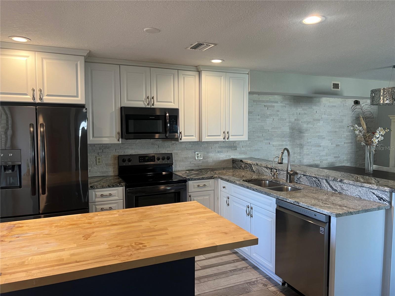 8211 Brent Unit 828, Port Richey, FL 34668