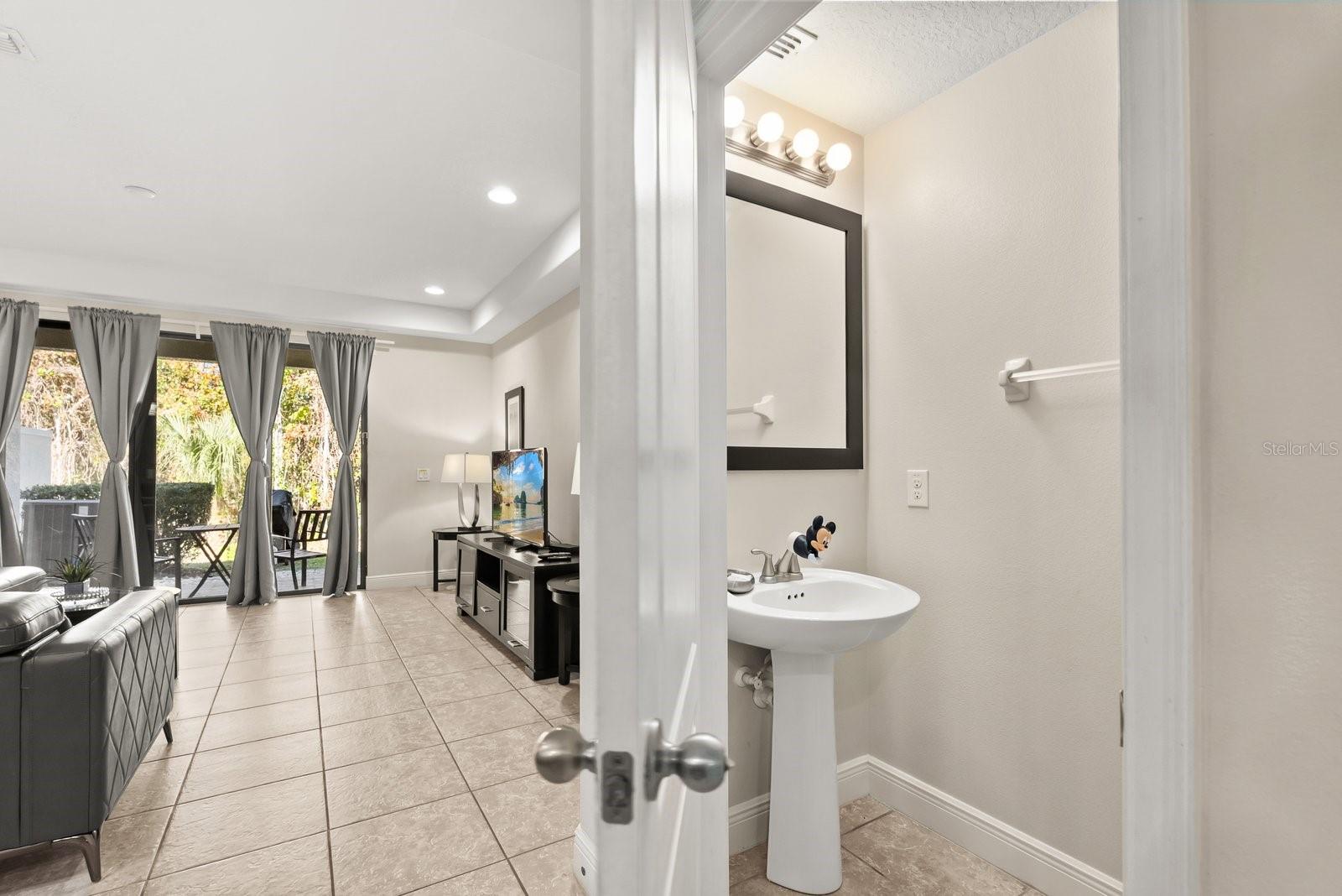 8193 Roseville, Davenport, FL 33896