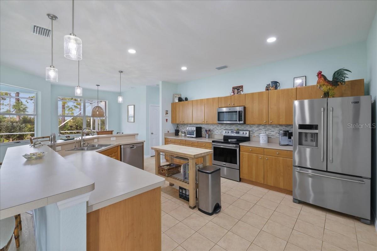 8 and 10 Abaft, Placida, FL 33946