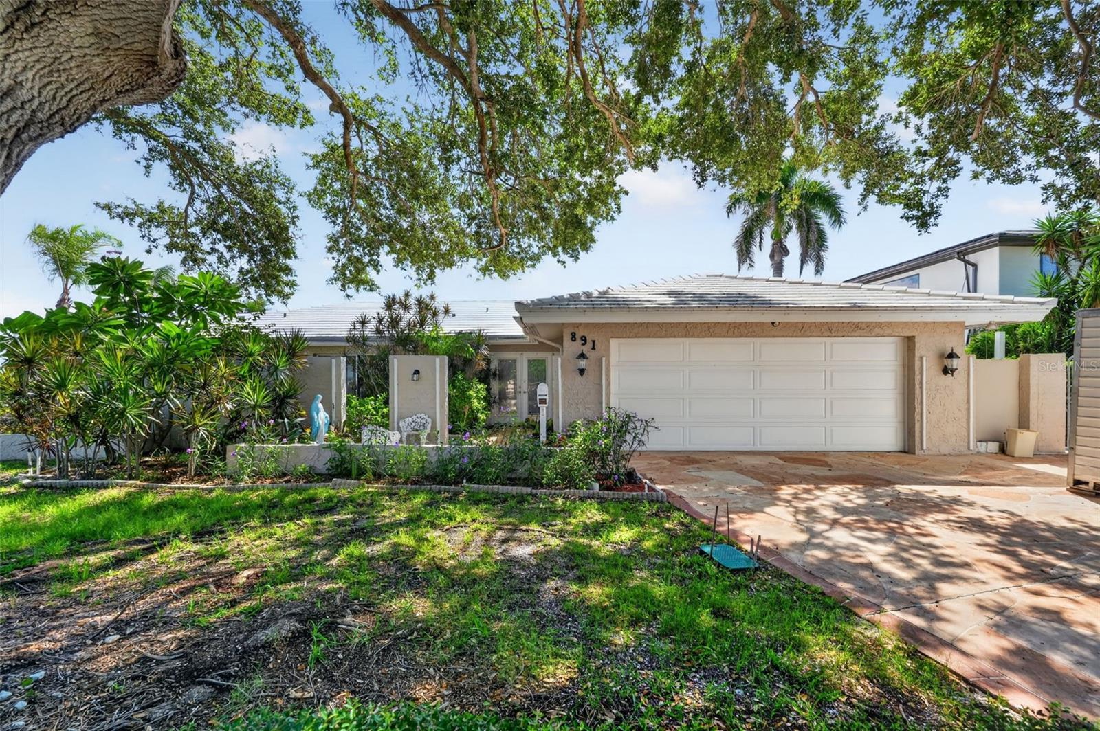 891 Island, Clearwater Beach, FL 33767