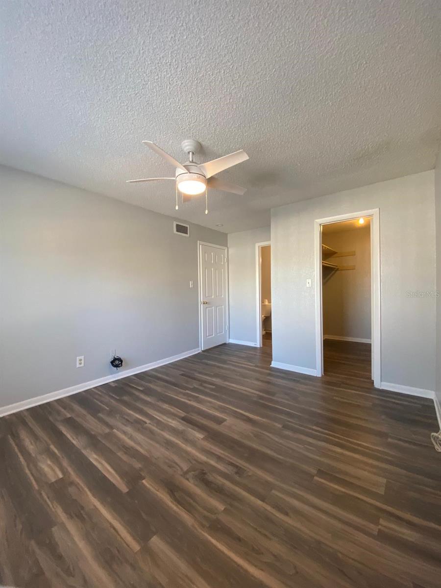4400 Thornbriar Unit 205, Orlando, FL 32822