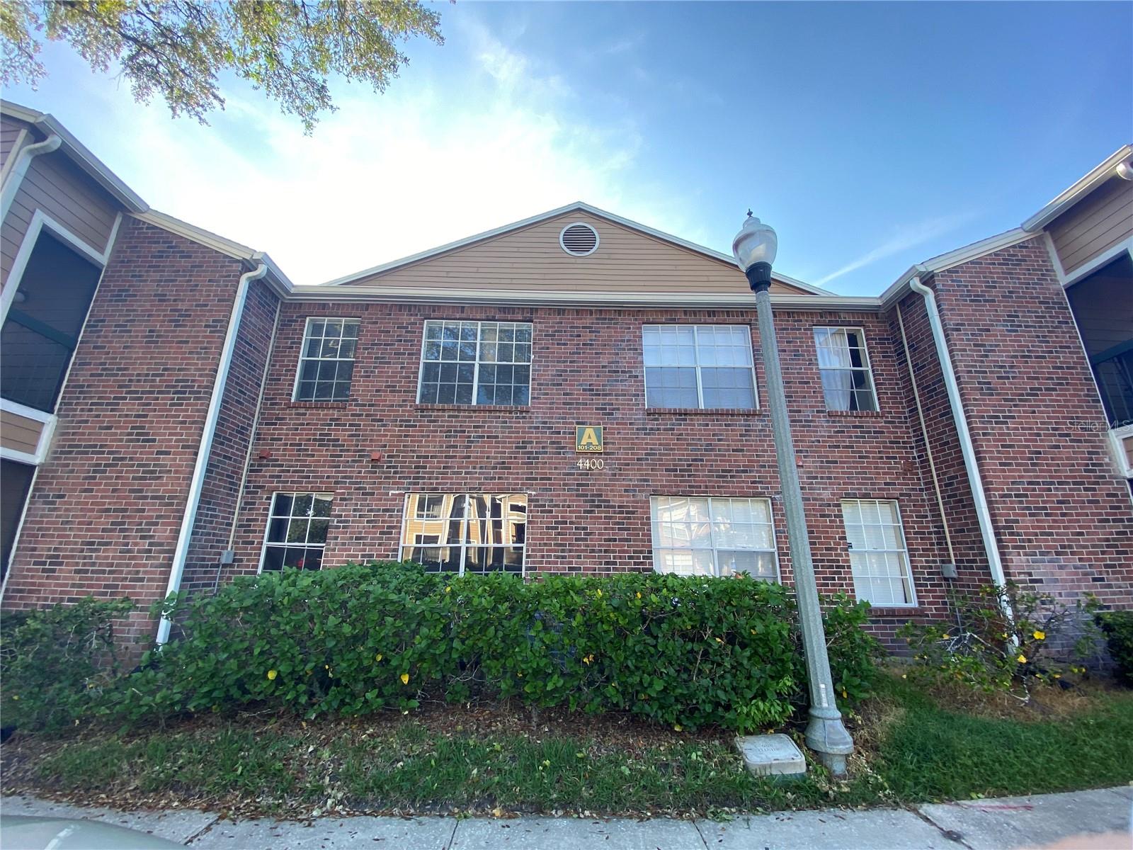 4400 Thornbriar Unit 205, Orlando, FL 32822