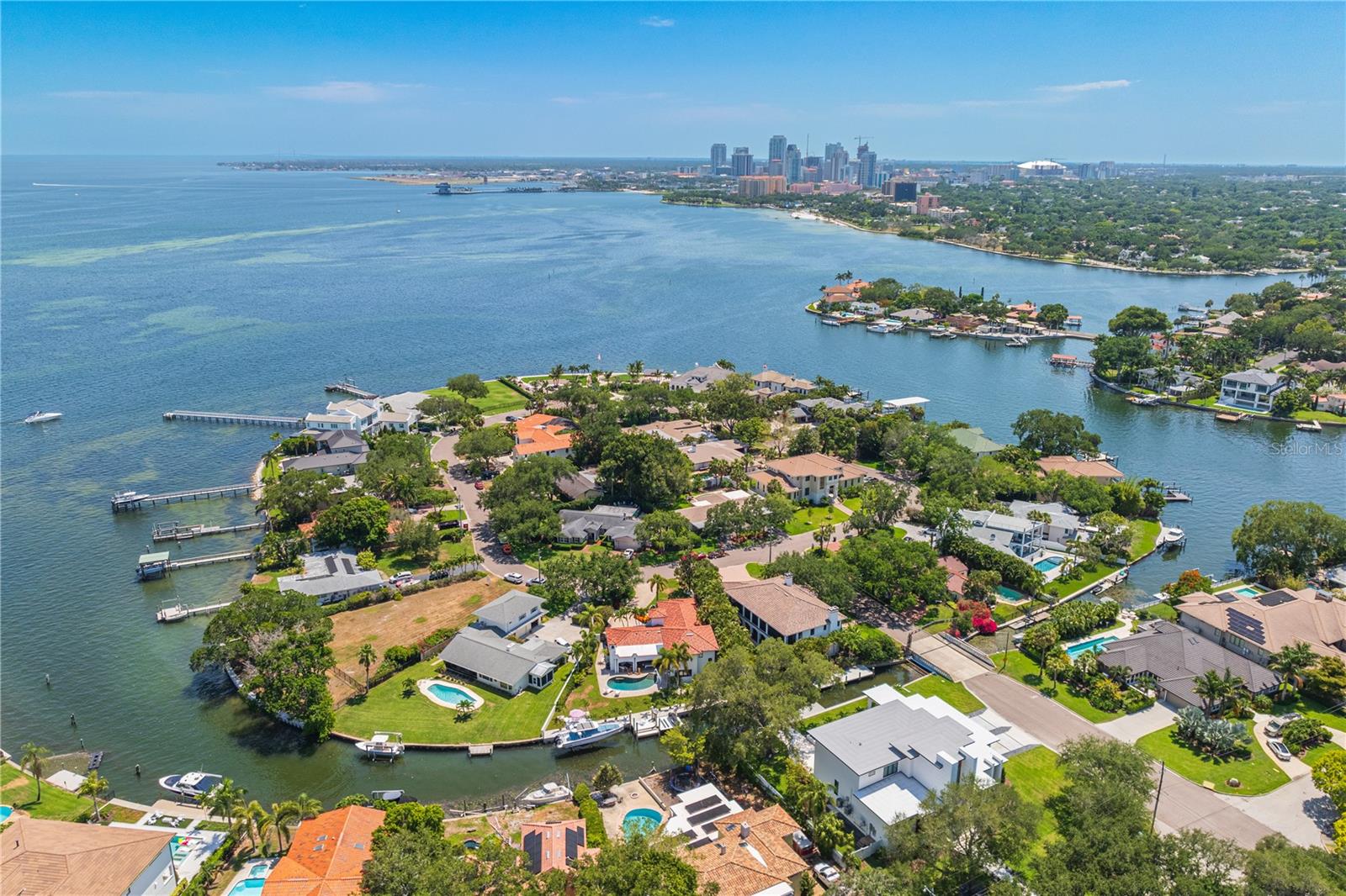 145 Bay Point, St Petersburg, FL 33704