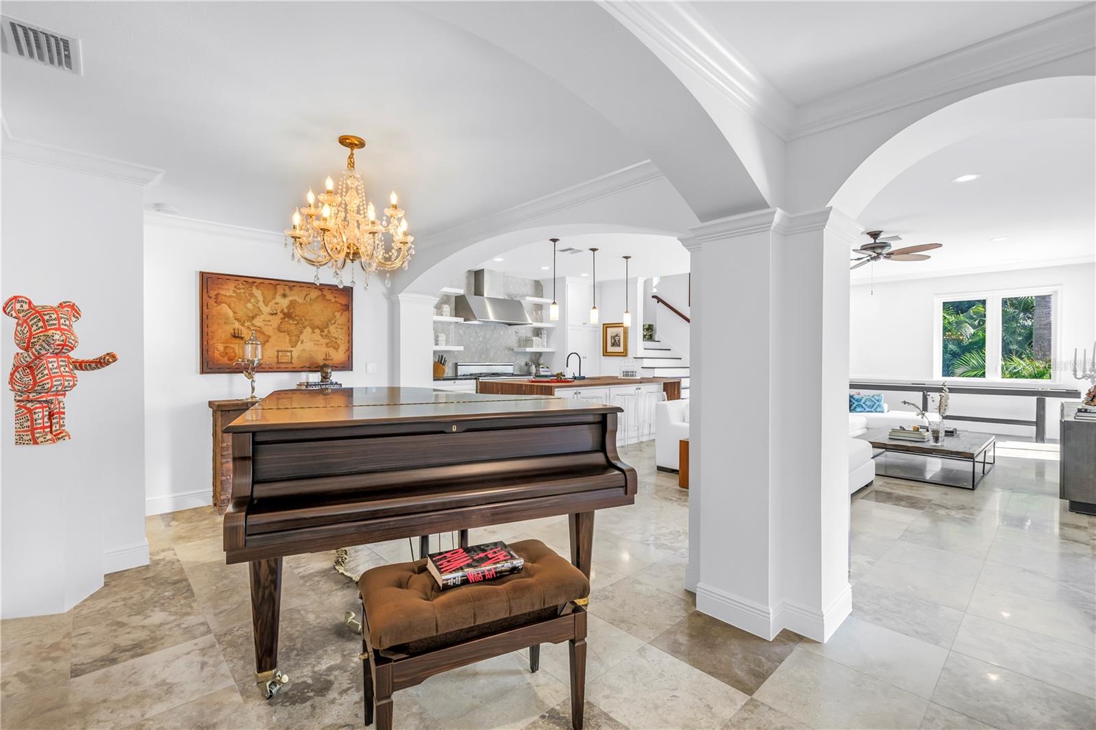 145 Bay Point, St Petersburg, FL 33704