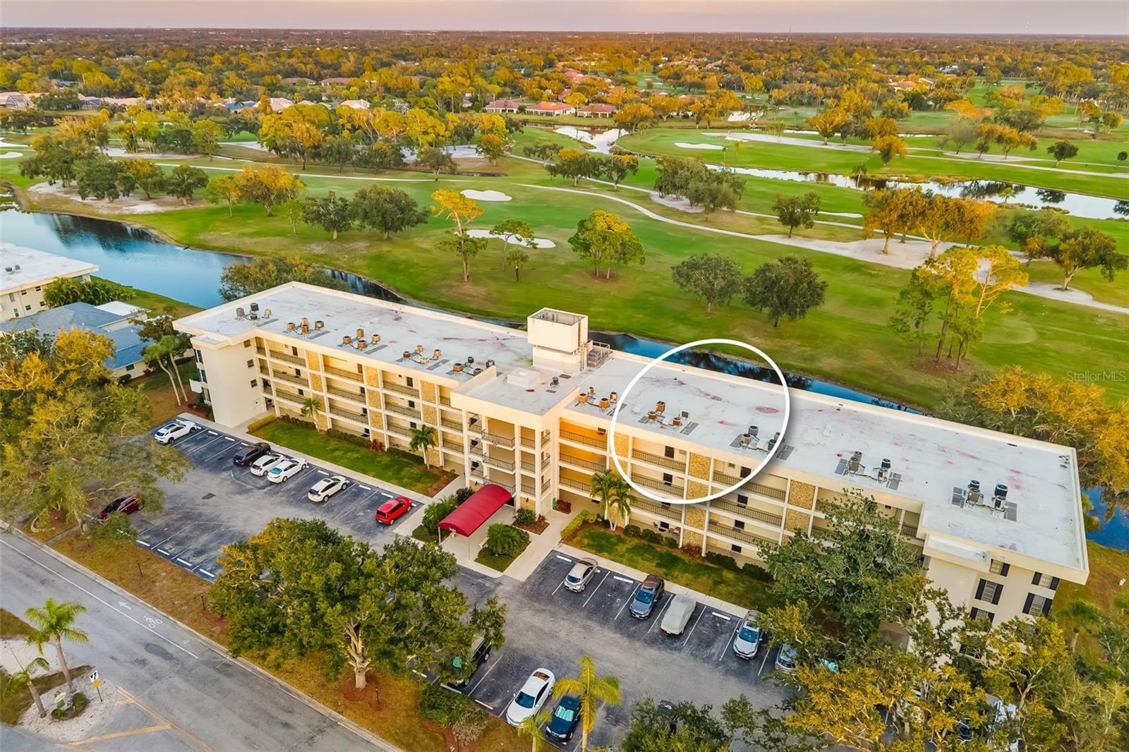 7461 Country Club Unit 404, Sarasota, FL 34243
