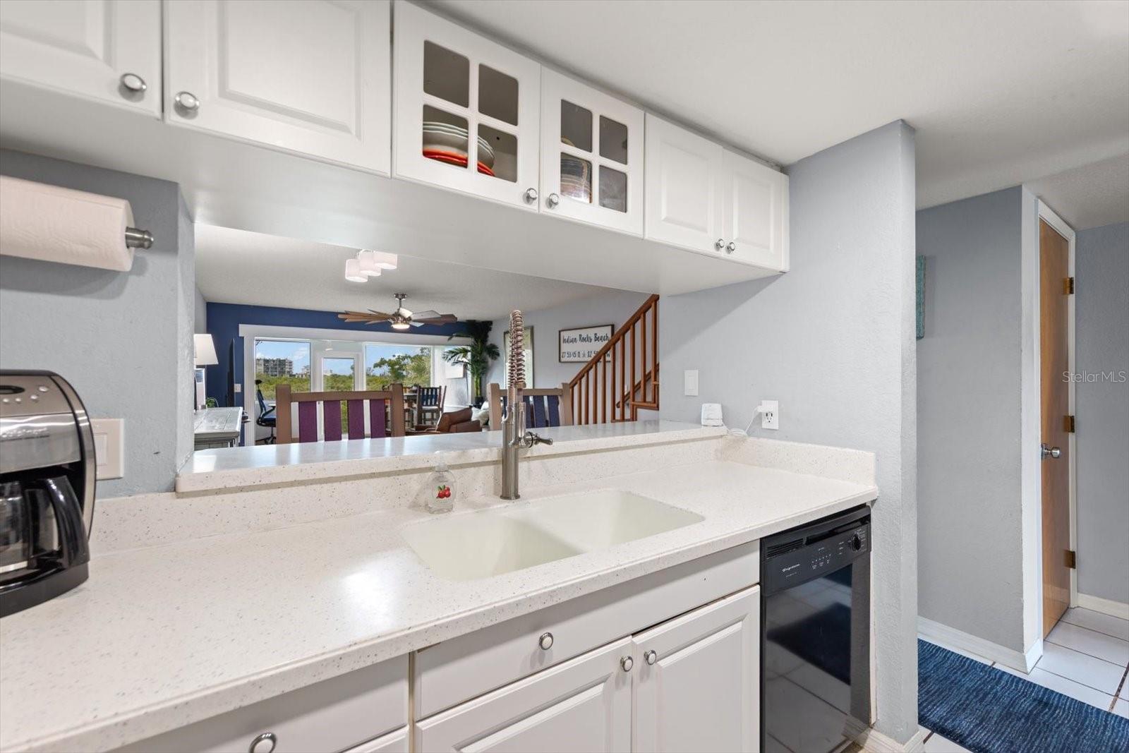 9434 Tara Cay Unit 25, Seminole, FL 33776